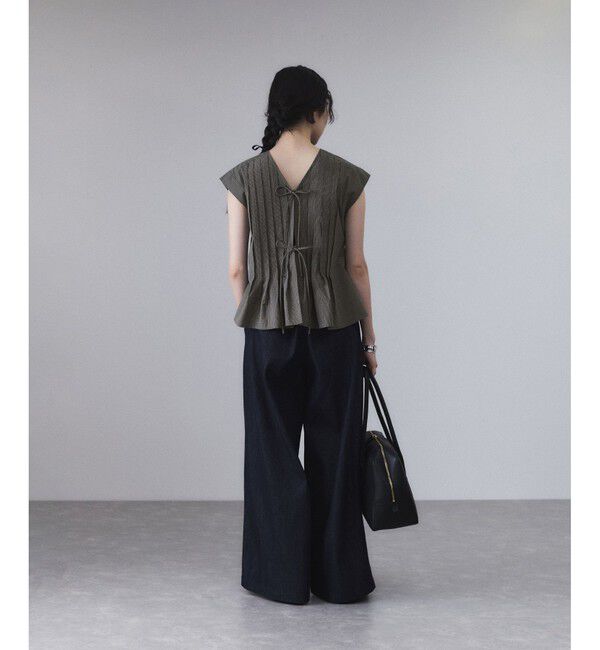 ADAM ET ROPE'「【サステナブル】タックフレアジレブラウス」|シャツ・ブラウス|
