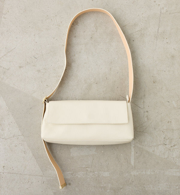  「【牛革/２WAY/500mlペットボトル収納可】シュリンクリンショルダーバッグ」|ショルダー・メッセンジャー|