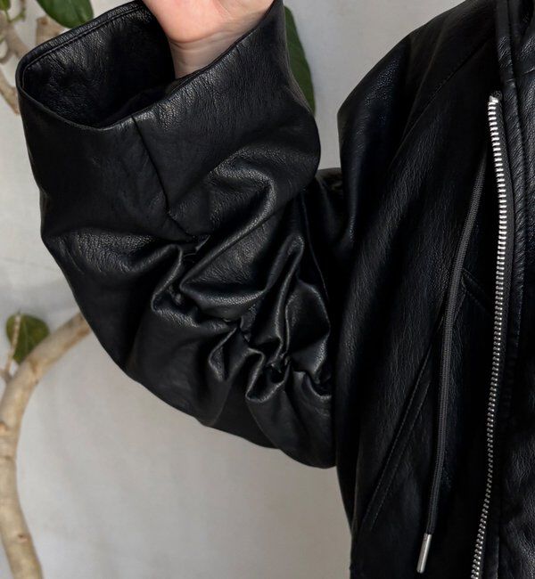  「【WEB限定】フェイクレザーショートフーディージャケット」|ブルゾン・スタジャン|