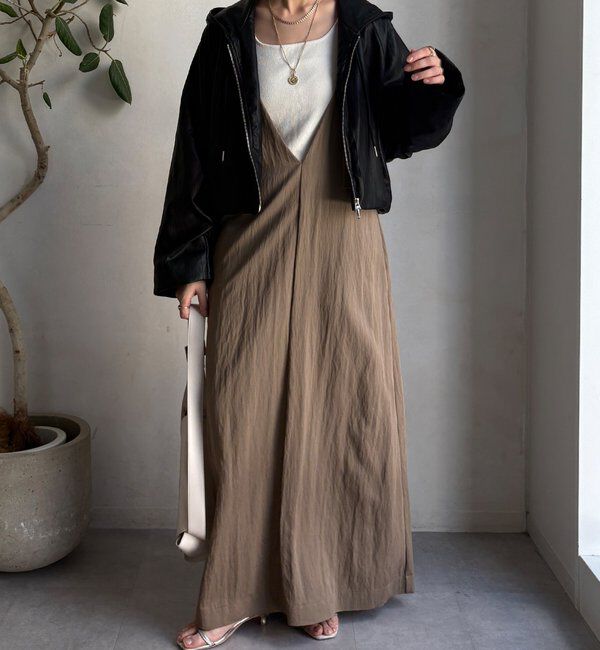  「【WEB限定】フェイクレザーショートフーディージャケット」|ブルゾン・スタジャン|