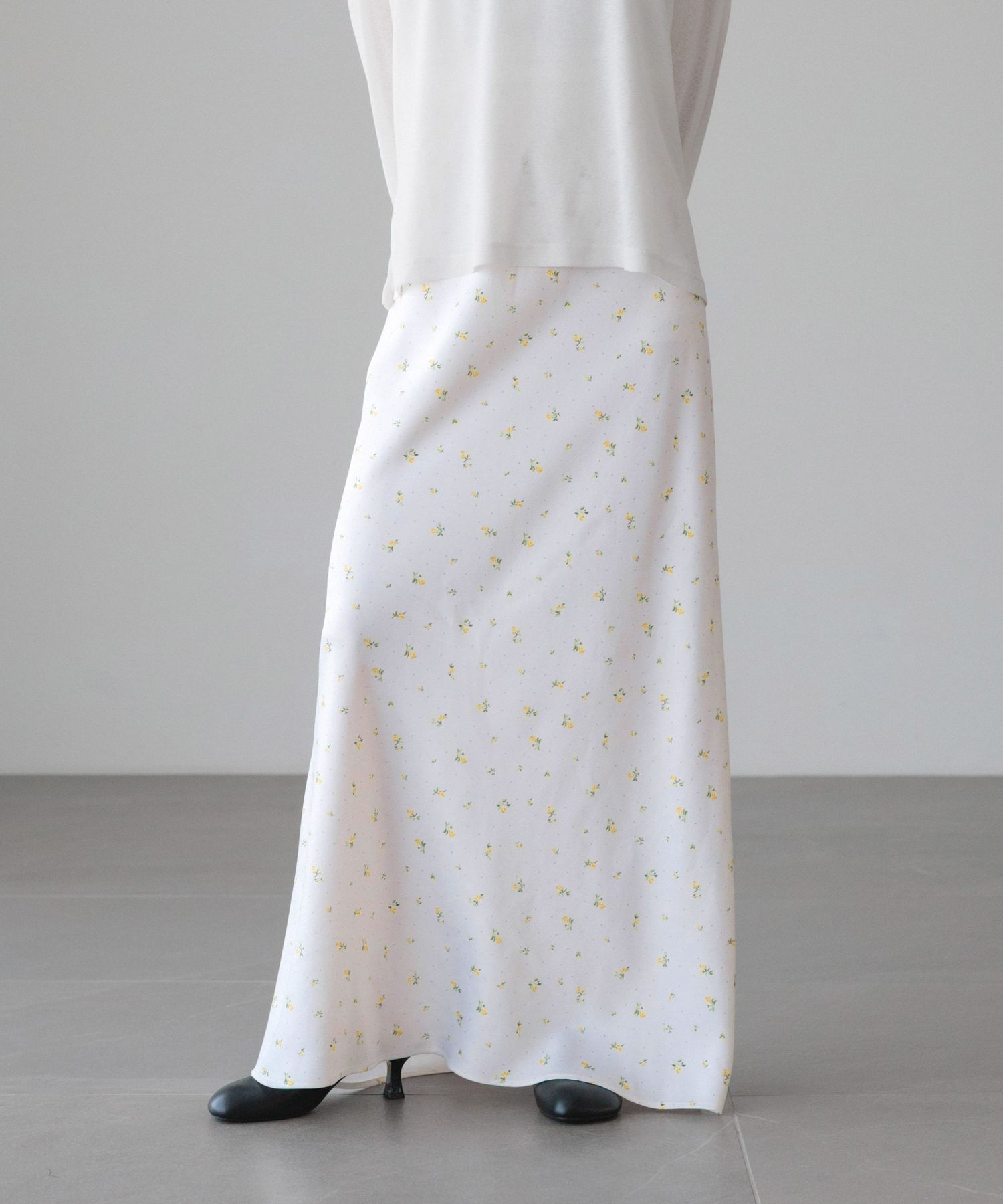 LOWRYS FARM「ストレッチサテンスカート」|スカート|その他７