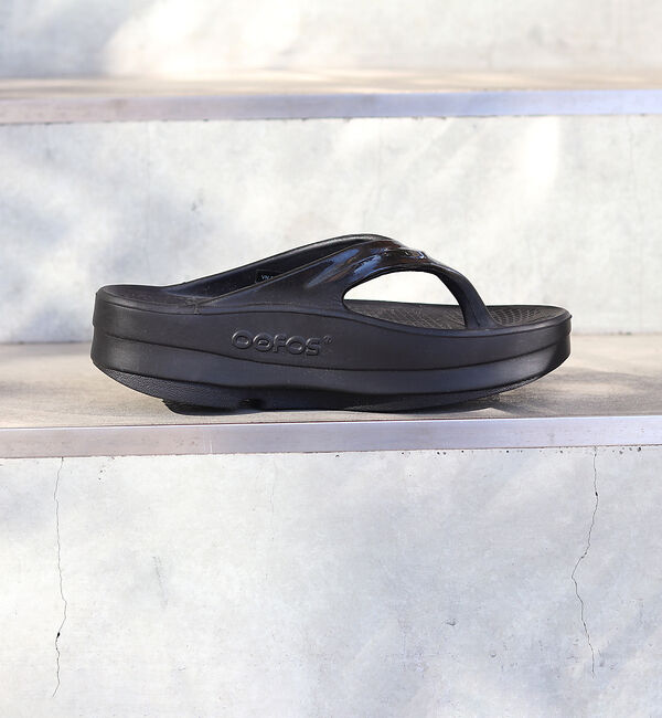 Rouge vif「【OOFOS/ウーフォス】OOmega/ ウーメガ  厚底 【WEB限定】」|サンダル|