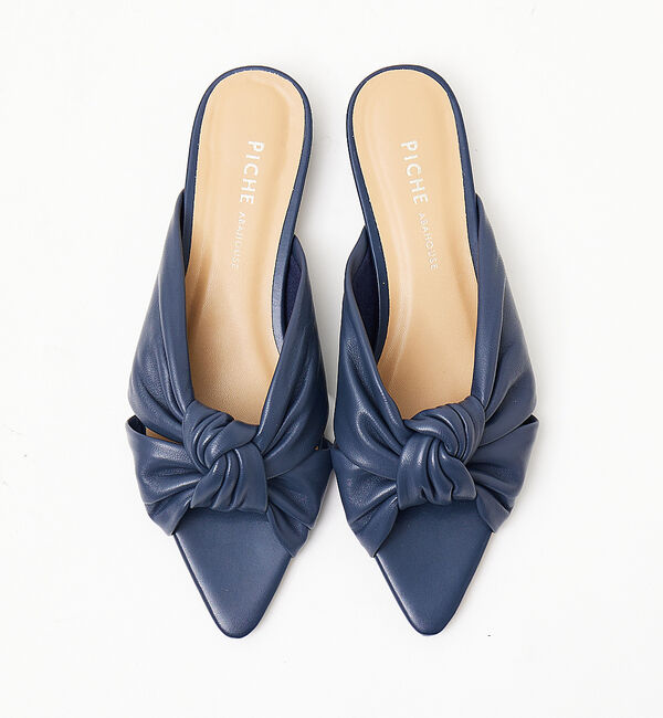 AU BANNISTER「ポインテッドツイストフラットミュール」|サンダル|