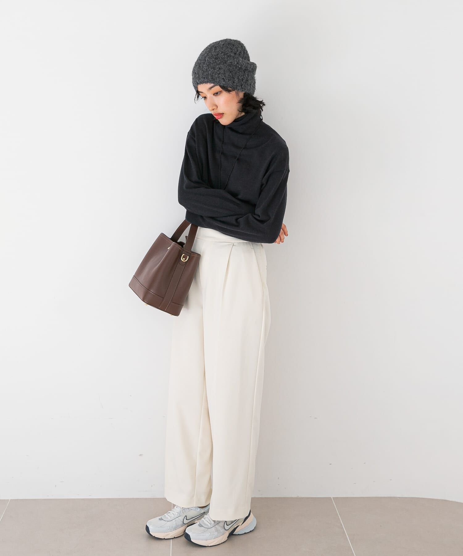 URBAN RESEARCH ROSSO「アウトリンキングタートルニット」|ニット・セーター|