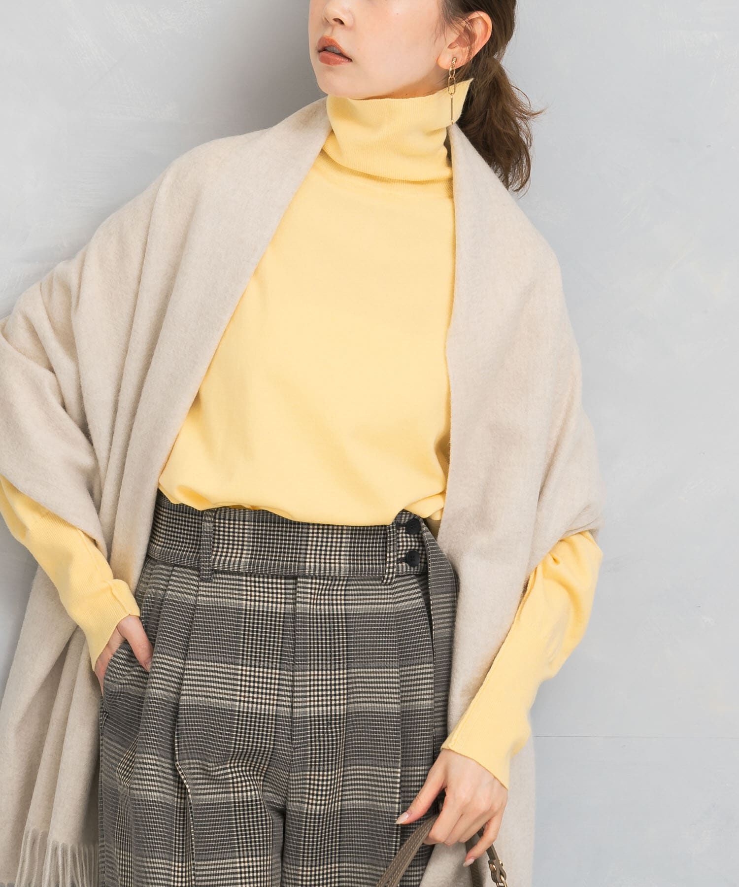 URBAN RESEARCH ROSSO「アウトリンキングタートルニット」|ニット・セーター|イエロー
