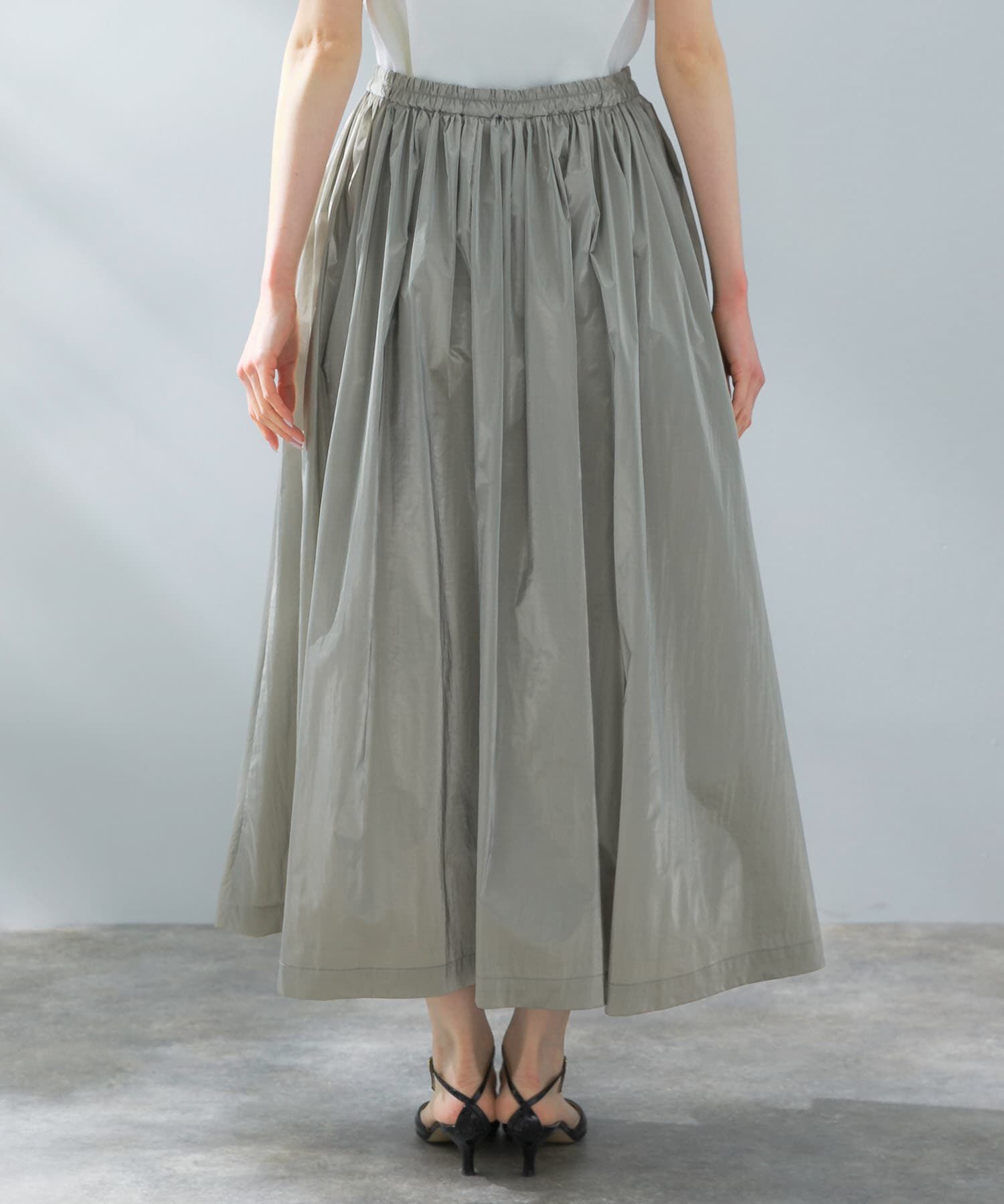 URBAN RESEARCH ROSSO「グロッシーギャザースカート」|スカート|