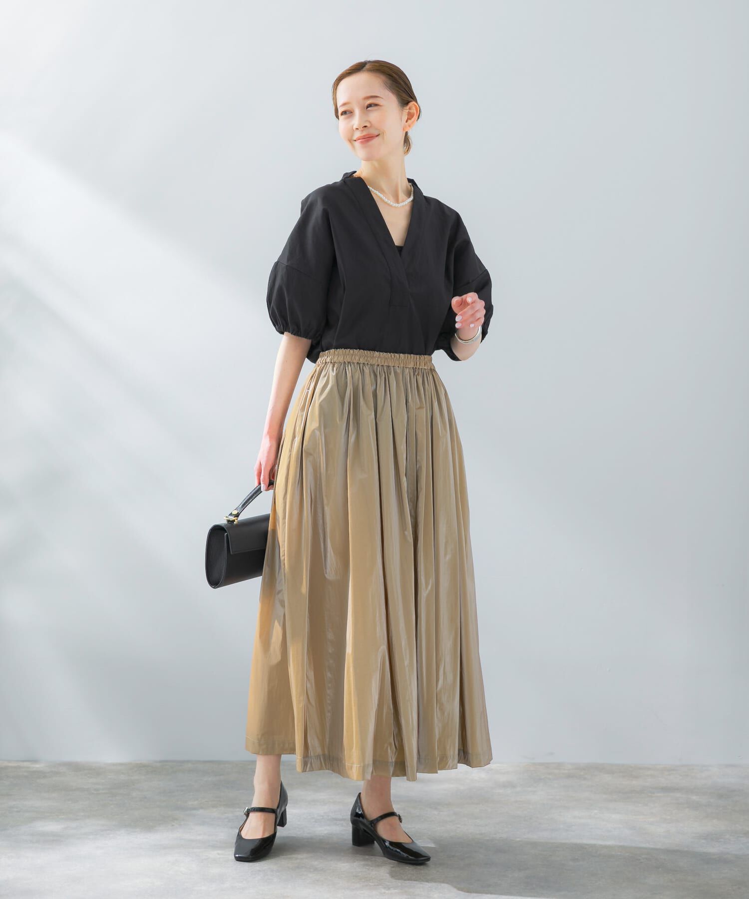 URBAN RESEARCH ROSSO「グロッシーギャザースカート」|スカート|