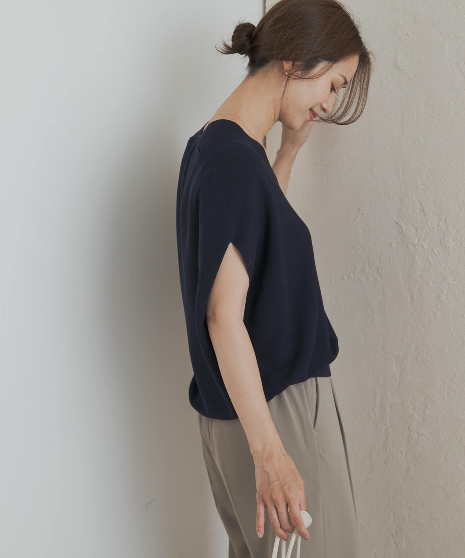 URBAN RESEARCH DOORS「Vネックコクーンニット」|ニット・セーター|