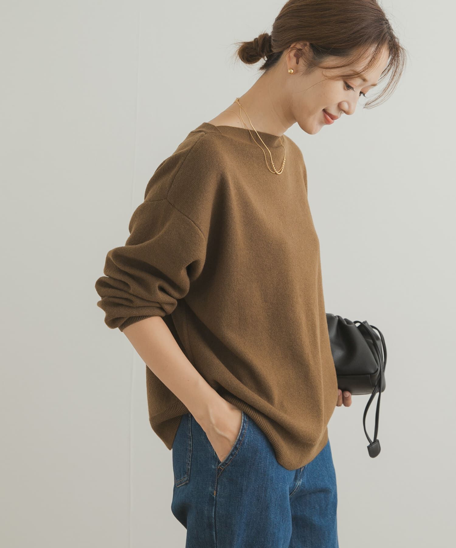 URBAN RESEARCH DOORS「コットンウールボートネックニット」|ニット・セーター|ゴールド