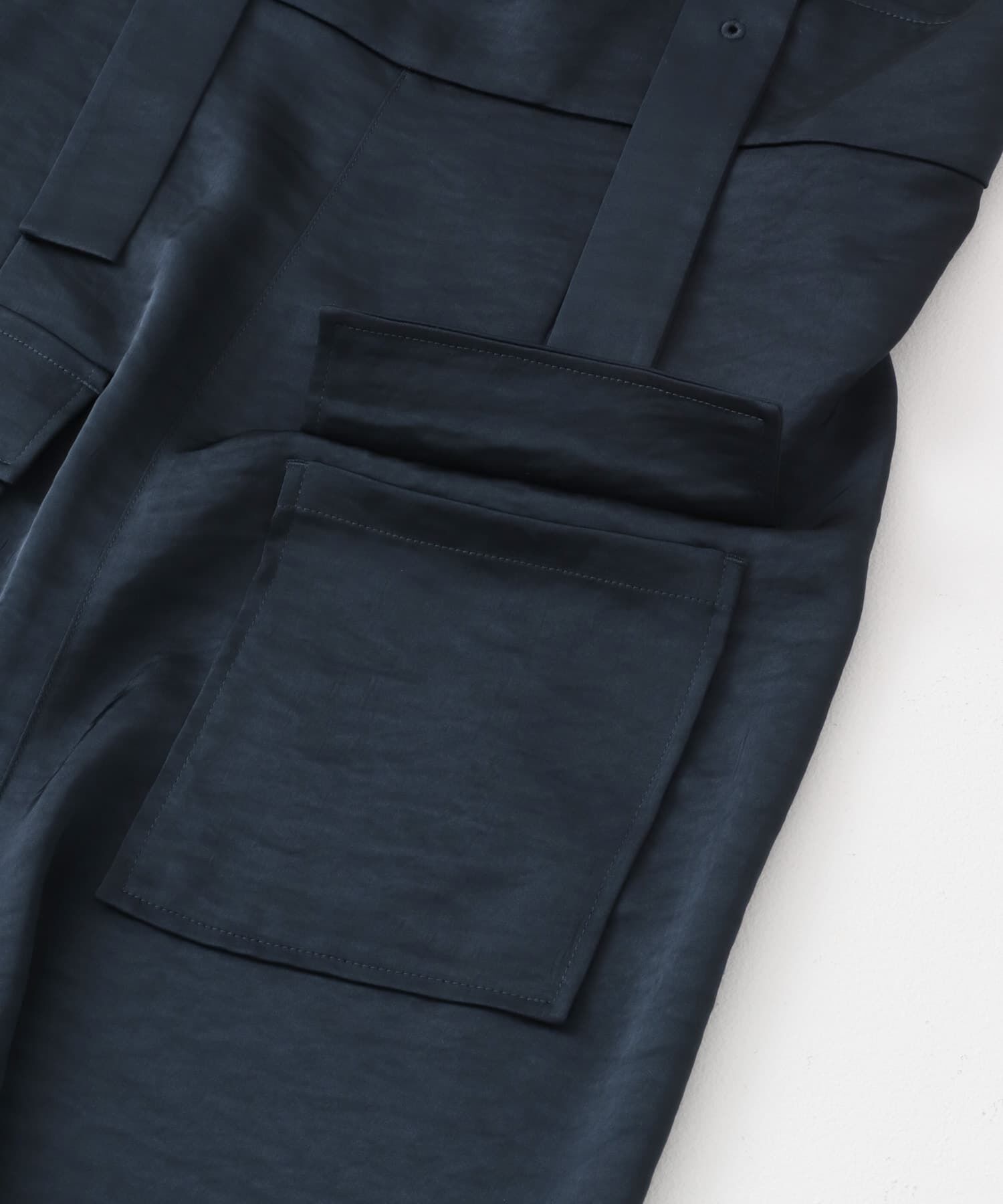  「フロントZIPサテンサロペット」|スカート|