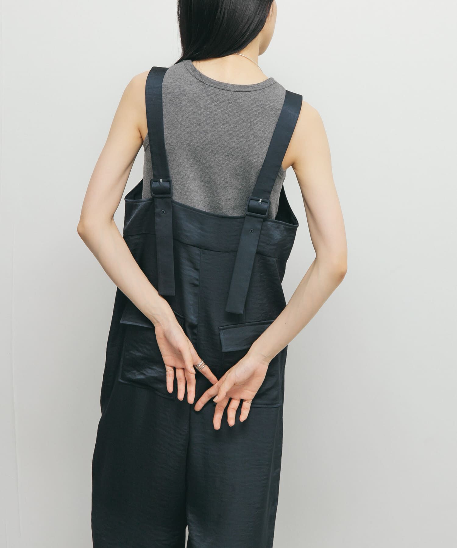  「フロントZIPサテンサロペット」|スカート|