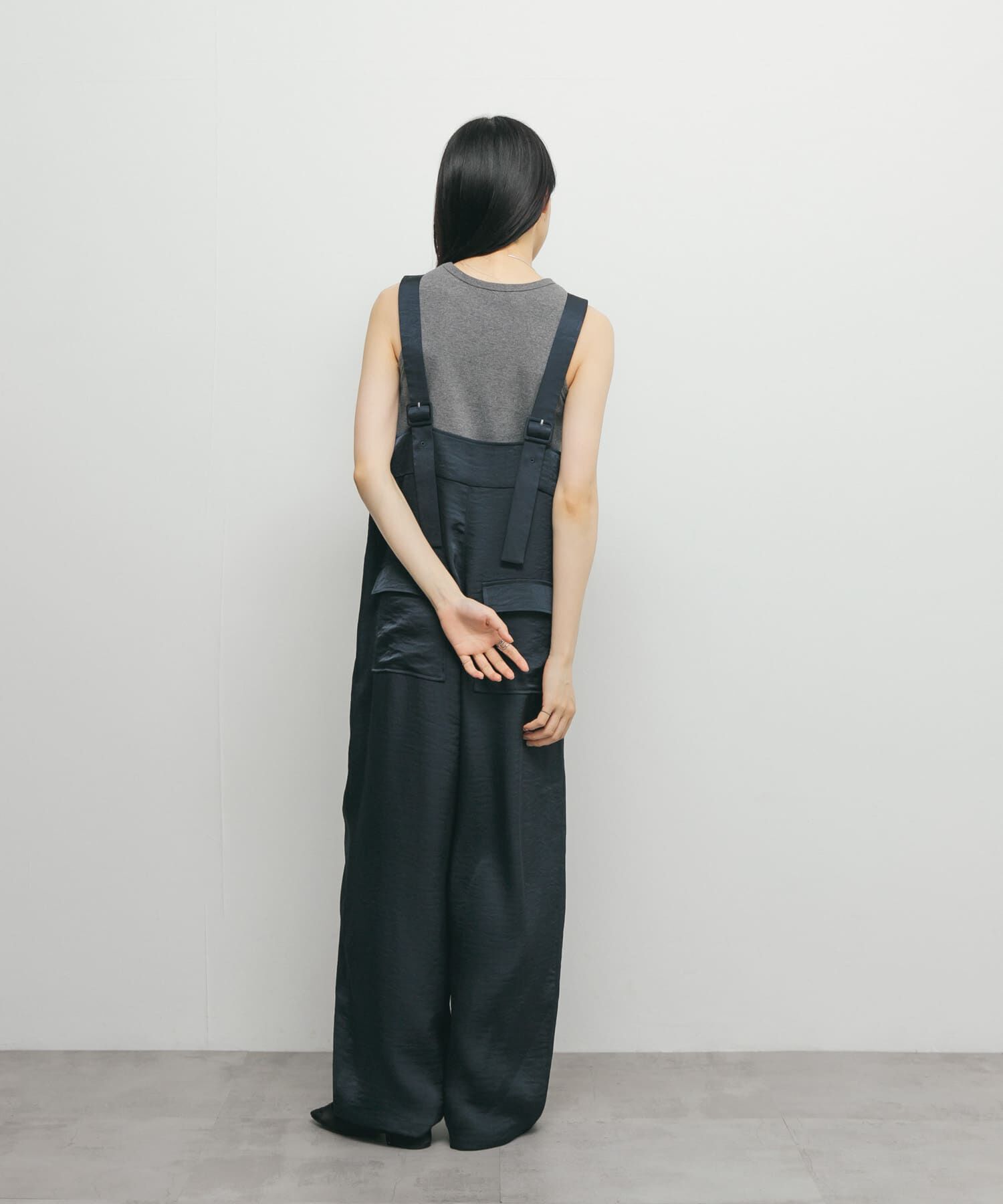  「フロントZIPサテンサロペット」|スカート|