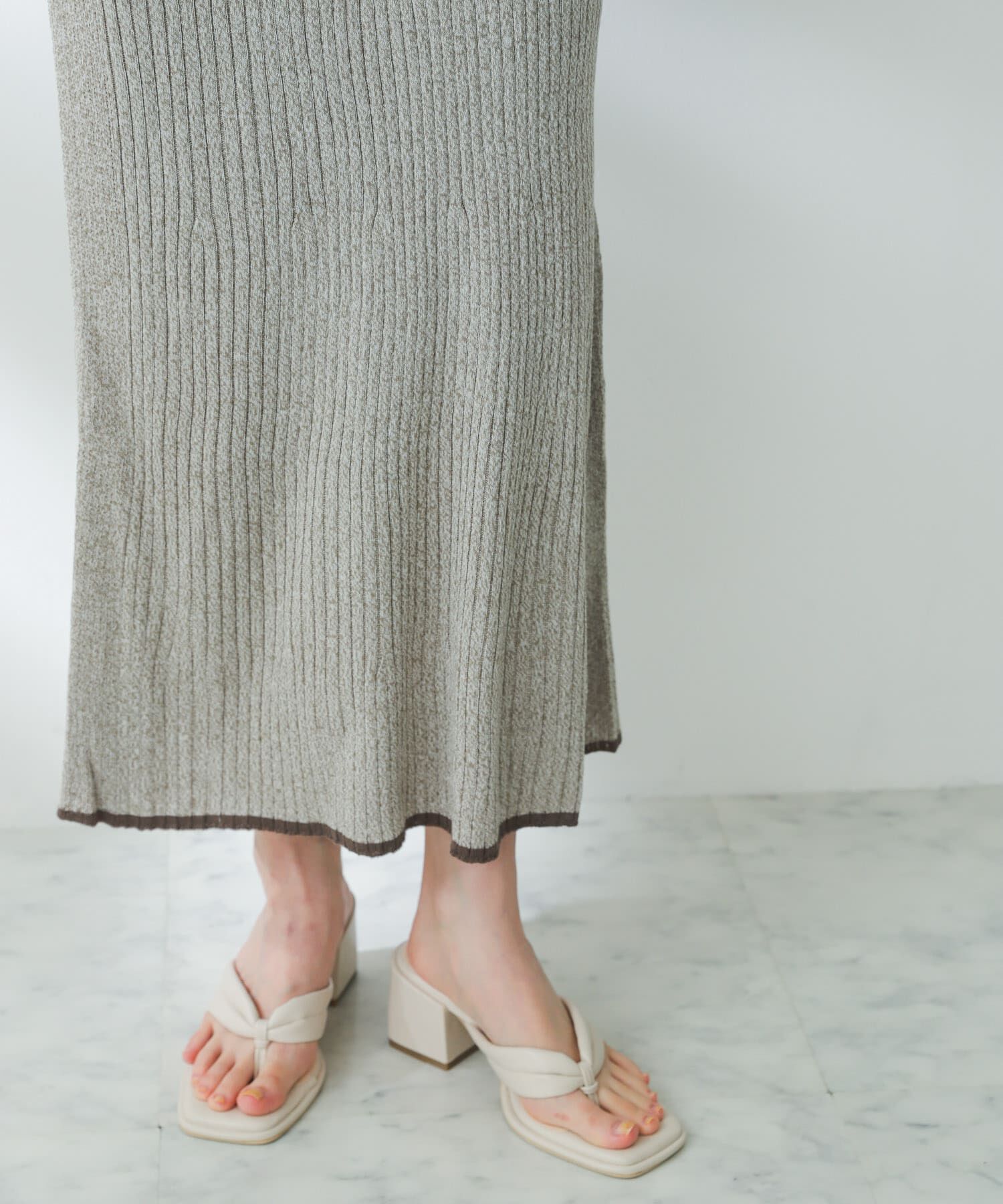 SENSE OF PLACE by URBAN RESEARCH「トリミングナローニットスカート」|スカート|