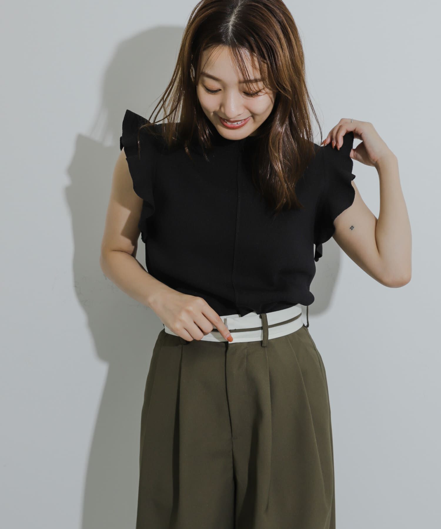 SENSE OF PLACE by URBAN RESEARCH「フリルコンパクトセーター」|ニット・セーター|