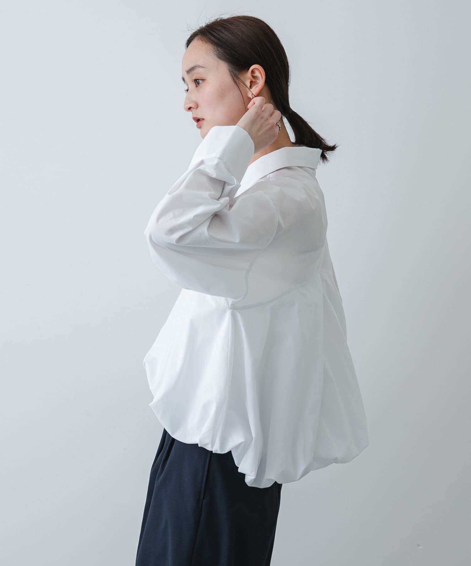 SENSE OF PLACE by URBAN RESEARCH「『イージーケア』シルバーボタンバルーンシャツ」|シャツ・ブラウス|