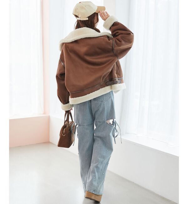 MAJESTICLEGON「サイドスリットビジューデニムパンツ」|デニム|