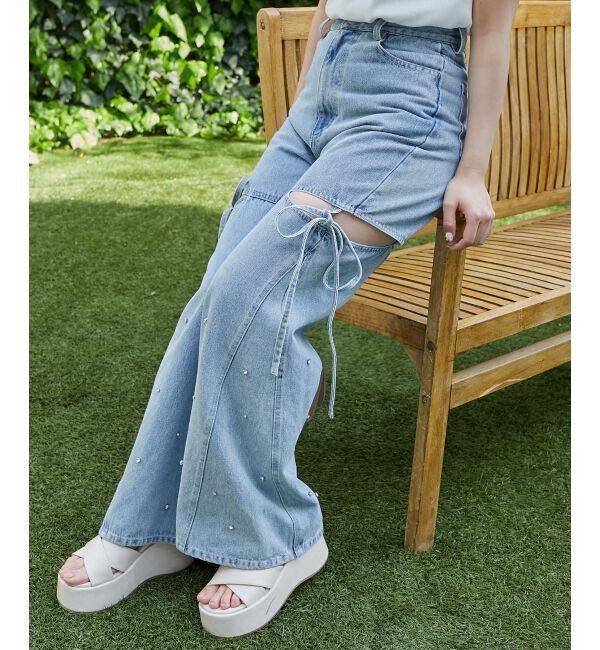 MAJESTICLEGON「サイドスリットビジューデニムパンツ」|デニム|