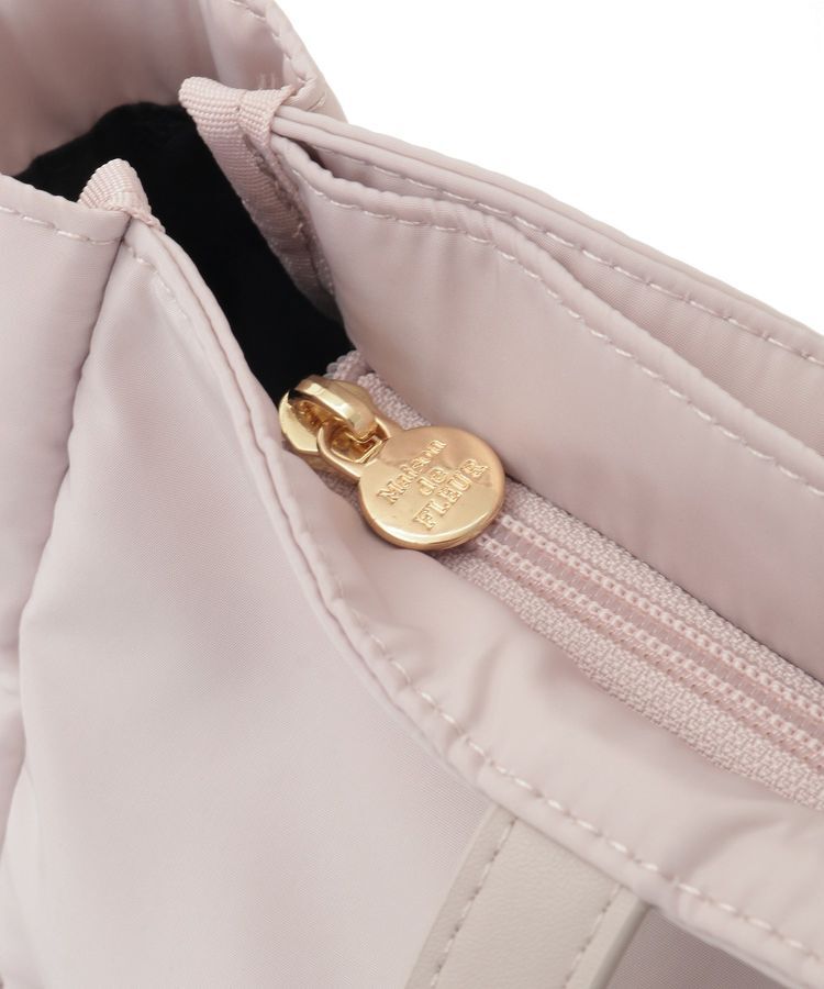 Maison de FLEUR「撥水加工リボンチャームマルチポケットトートM」|トートバッグ|