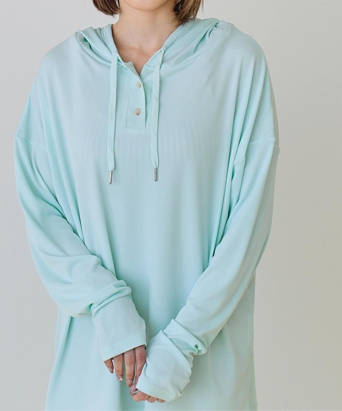 SEA DRESS「オーバーシルエットラッシュパーカープルオーバー」|ビキニトップス|