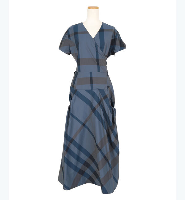 ur's「【八田真理子さんコラボアイテム】パフスリーブカシュクールフレアワンピース」|ワンピース|