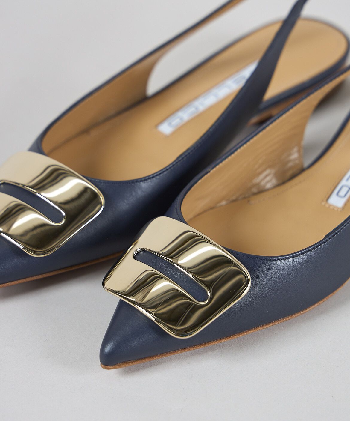 INED「バックストラップパンプス ANIMA」|その他|