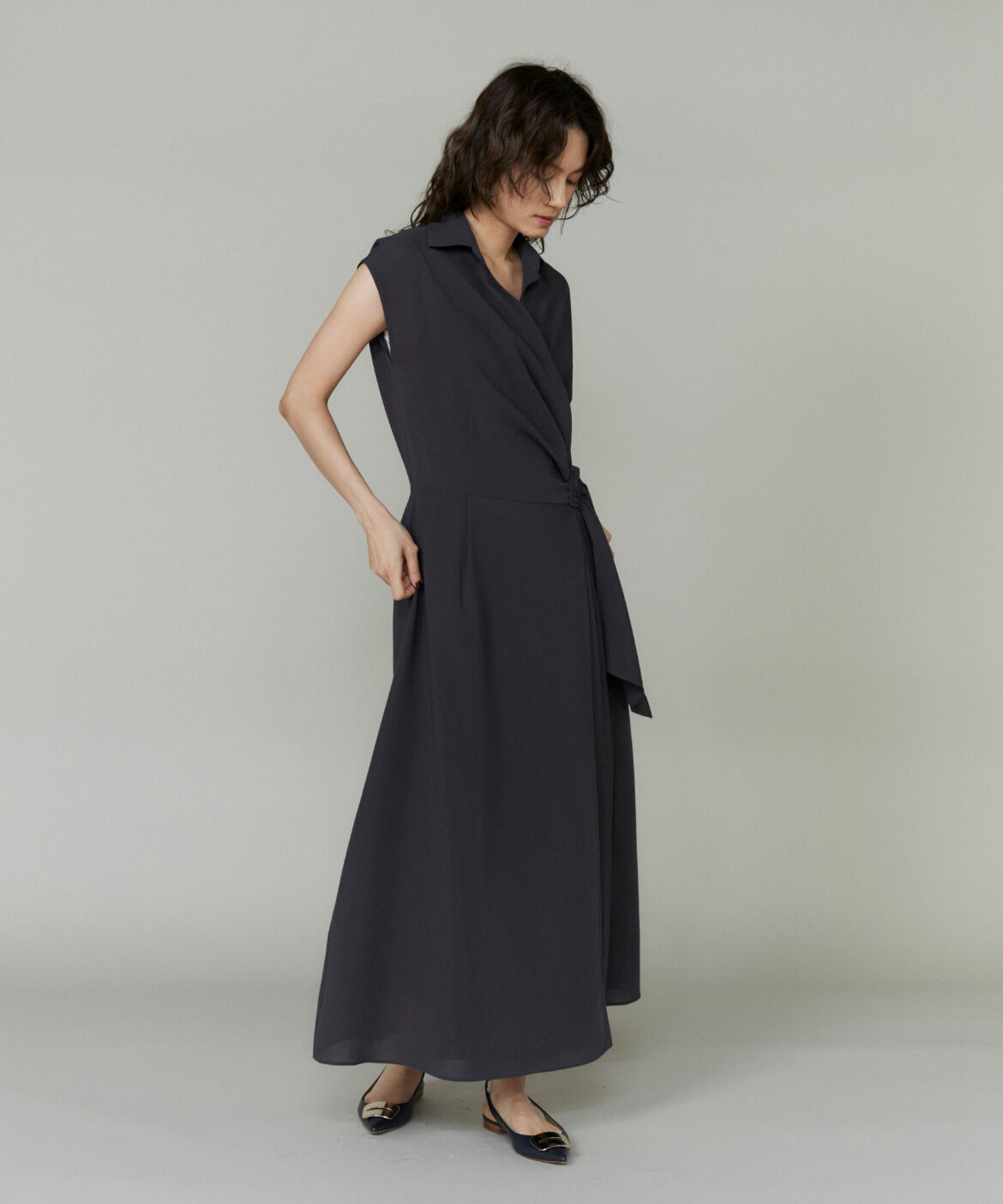 la veille by SUPERIOR CLOSET「《大きいサイズ》アシンメトリーワンピース」|ワンピース|