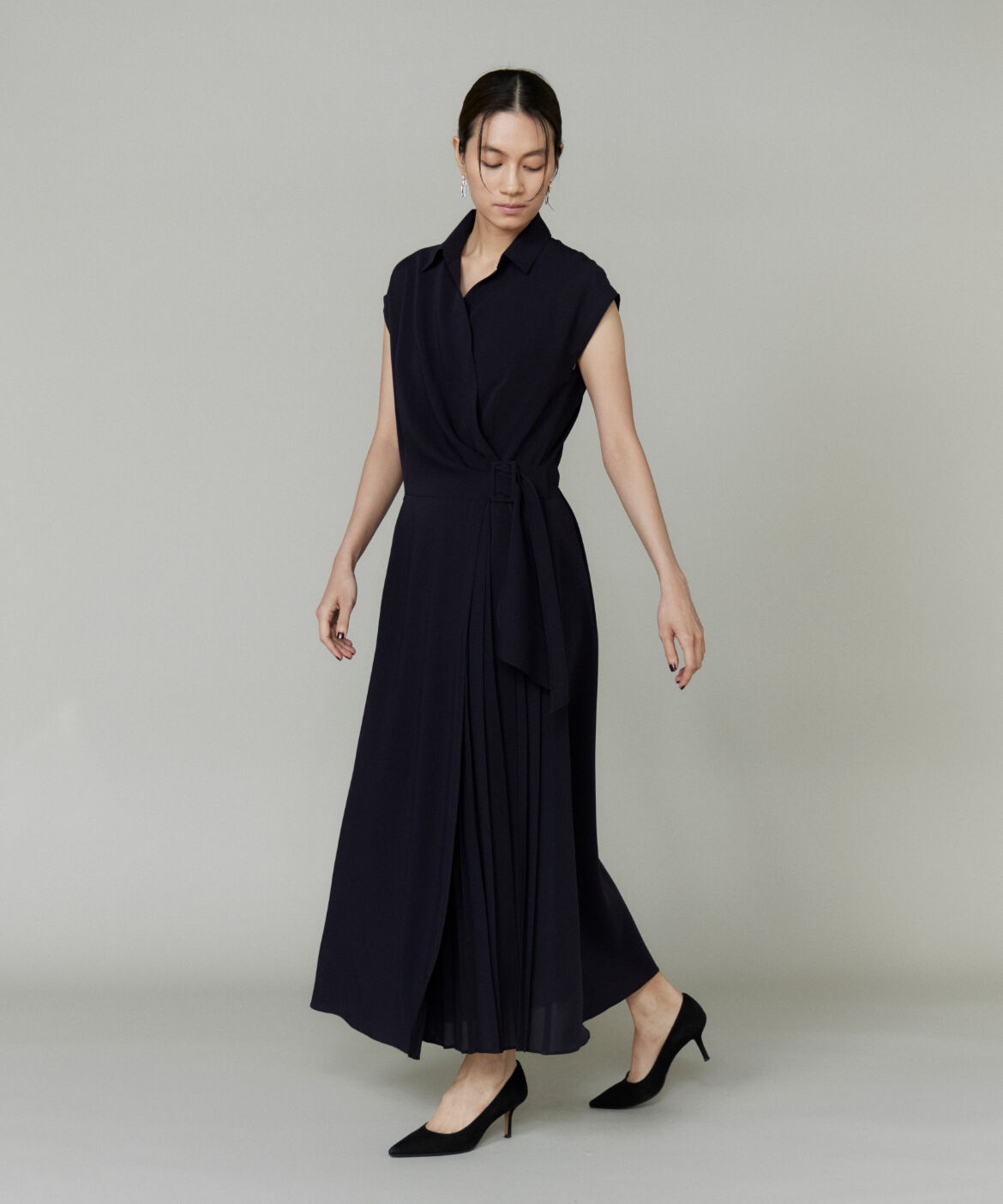 la veille by SUPERIOR CLOSET「《大きいサイズ》アシンメトリーワンピース」|ワンピース|