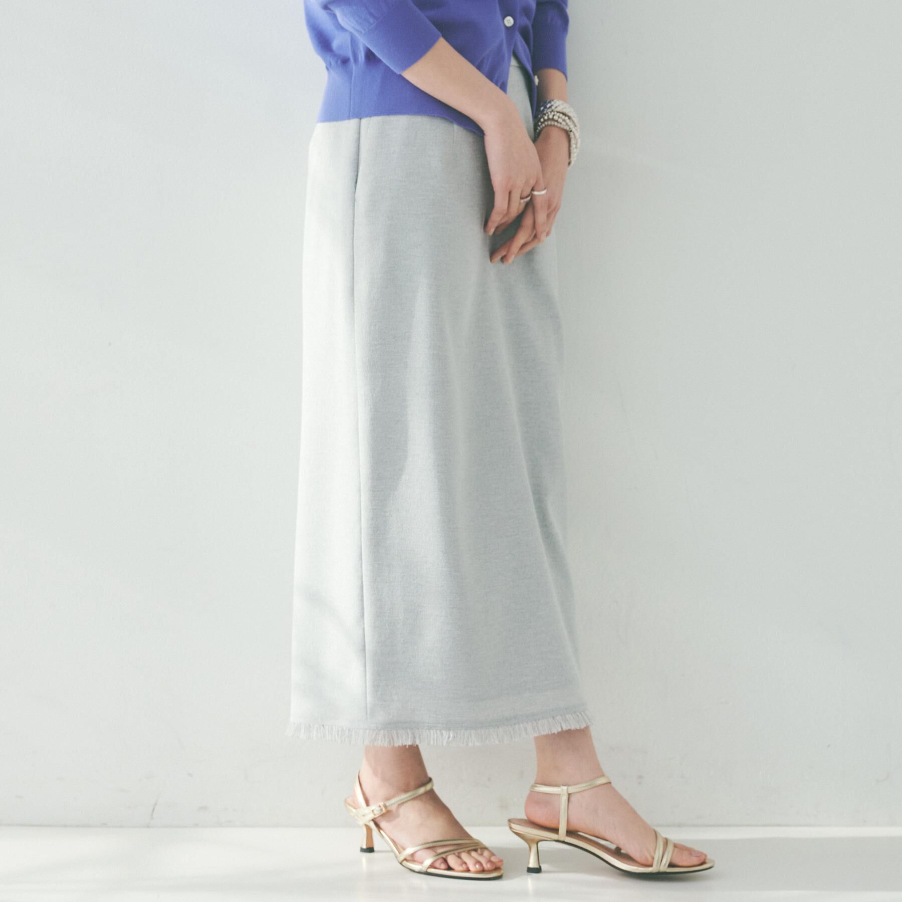 UNTITLED「【オンオフ/ストレッチ】裾フリンジナロースカート」|スカート|