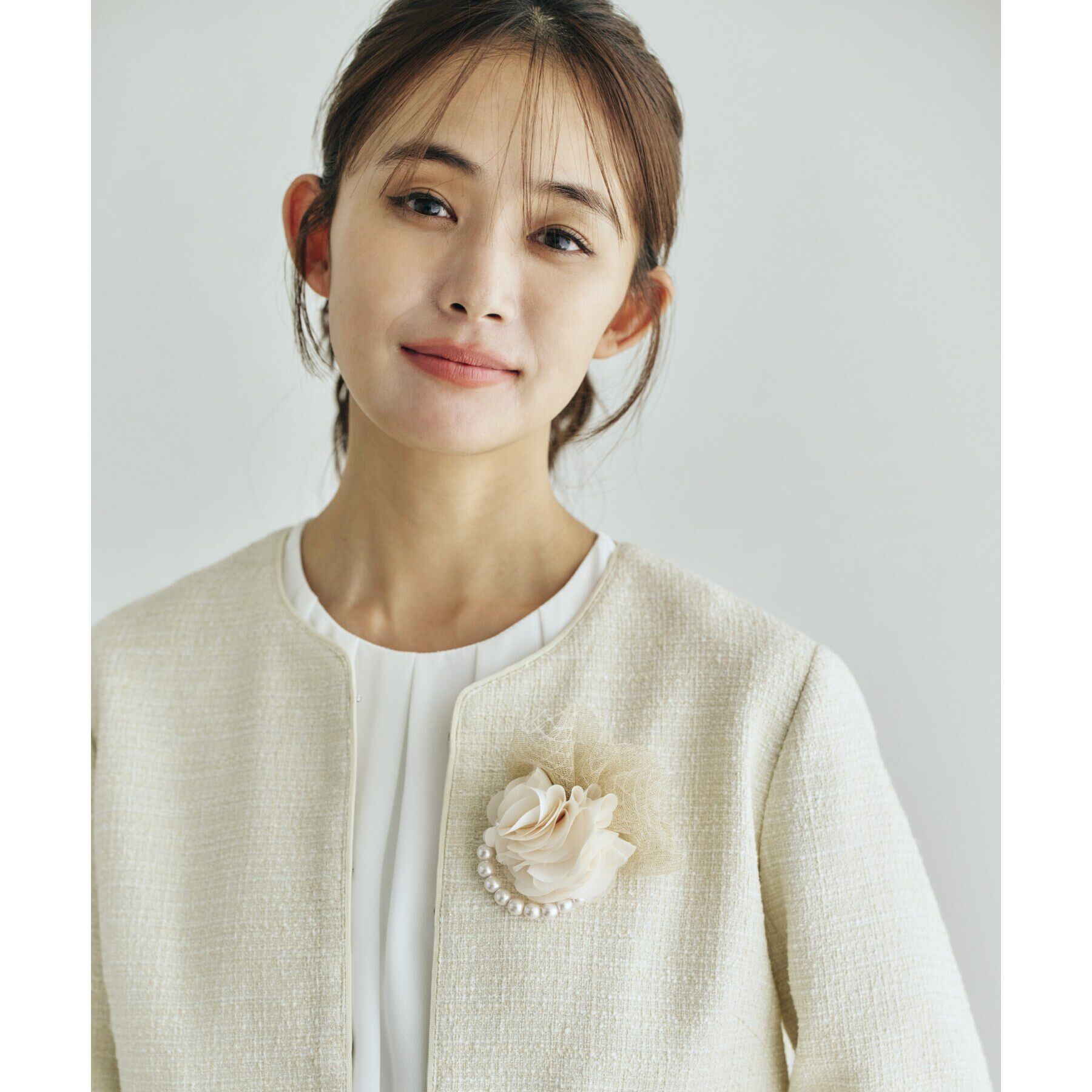 grove「【セレモニー】フラワーシフォンパール調コサージュ」|ブローチ・コサージュ|