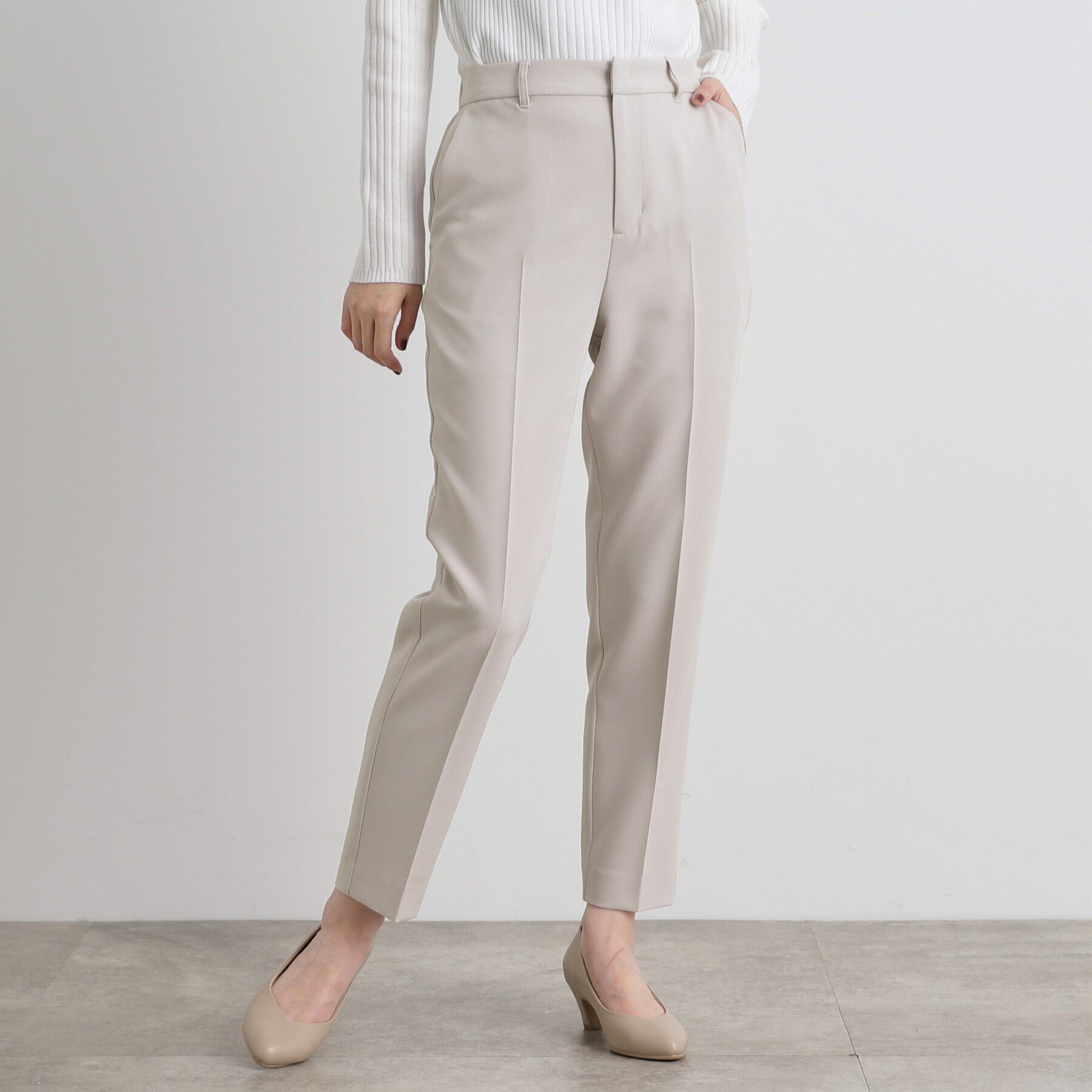 grove「しなやかストレッチ イージーケアテーパードパンツ」|その他|