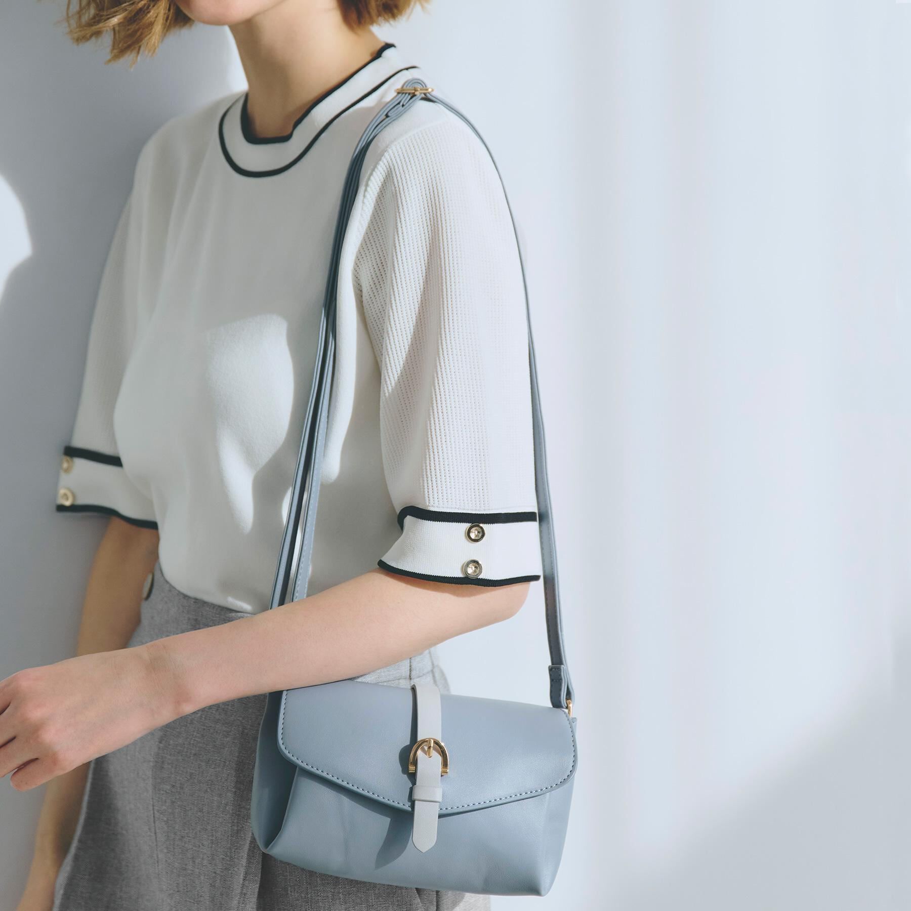 grove「フラップベルトミニショルダー」|ショルダー・メッセンジャー|ブルー(091)