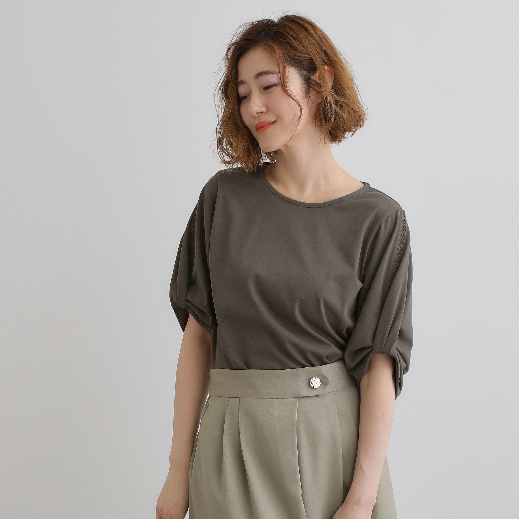 grove「【接触冷感・UVカットetc】レース切替え袖ねじりプルオーバー」|Tシャツ・カットソー|スミクロ(018)