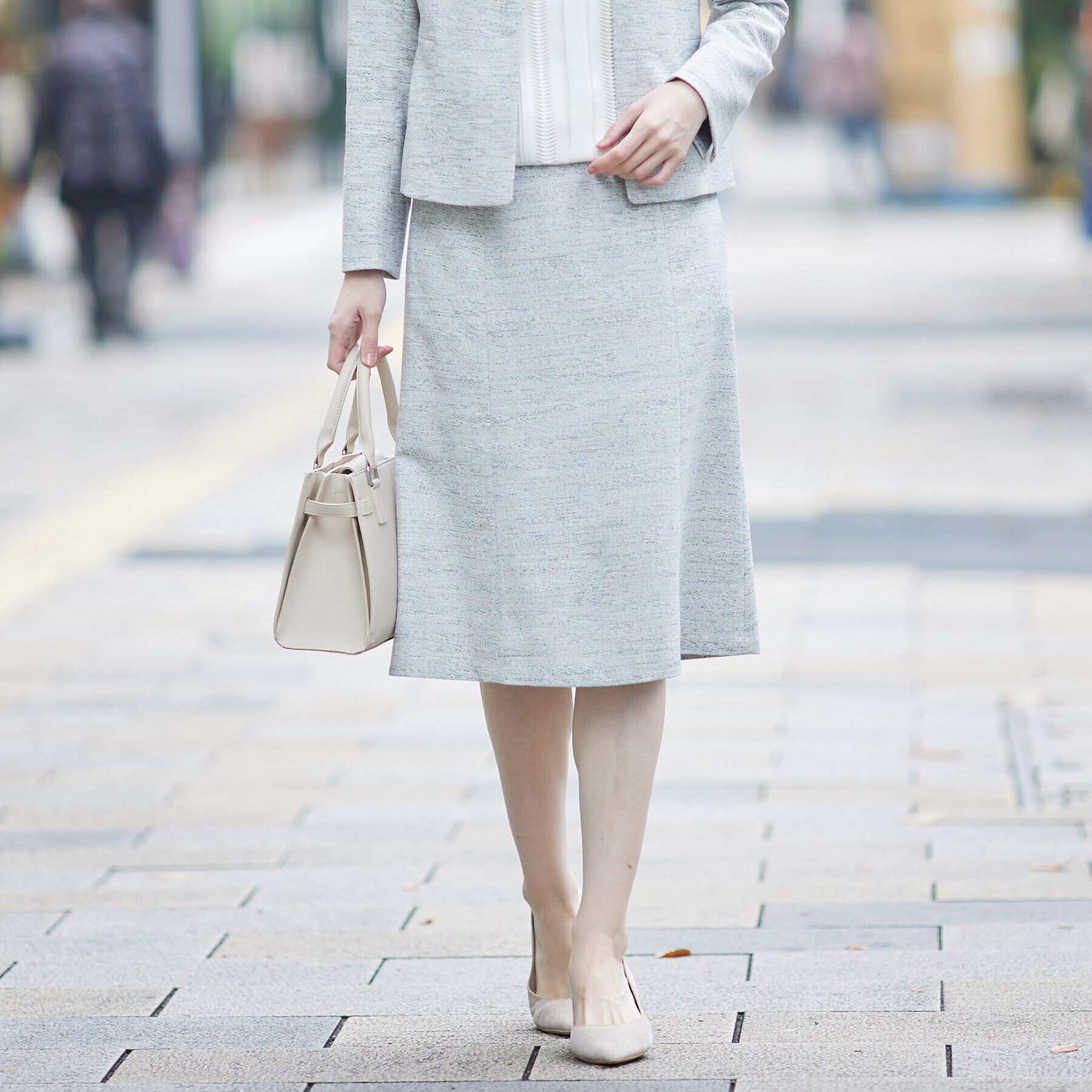 INDIVI「【洗える】ストレッチツィ―ドセミフレアスカート」|スカート|ブラック(419)