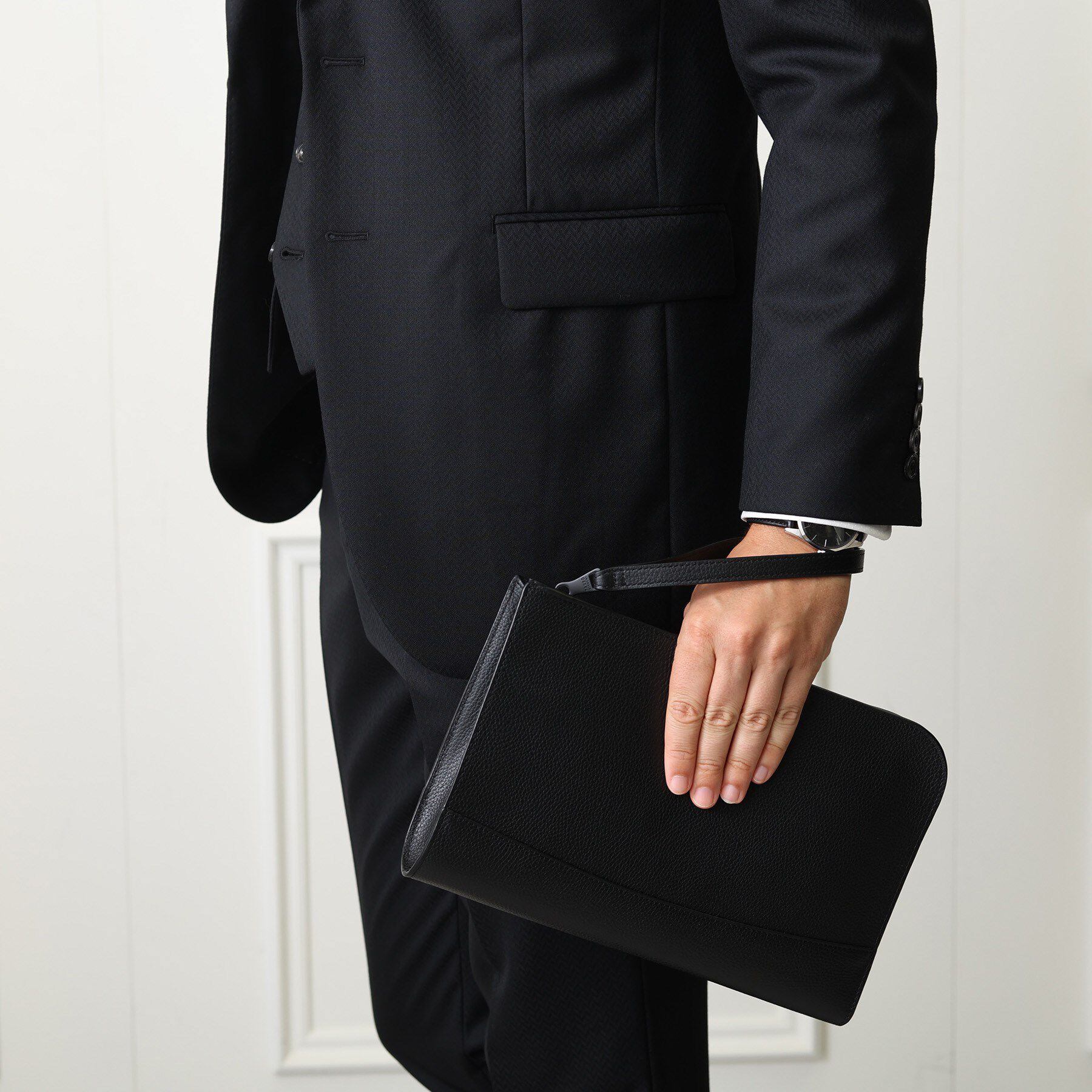 TAKEO KIKUCHI「【冠婚葬祭】ブラックレザー クラッチバッグ」|クラッチバッグ|