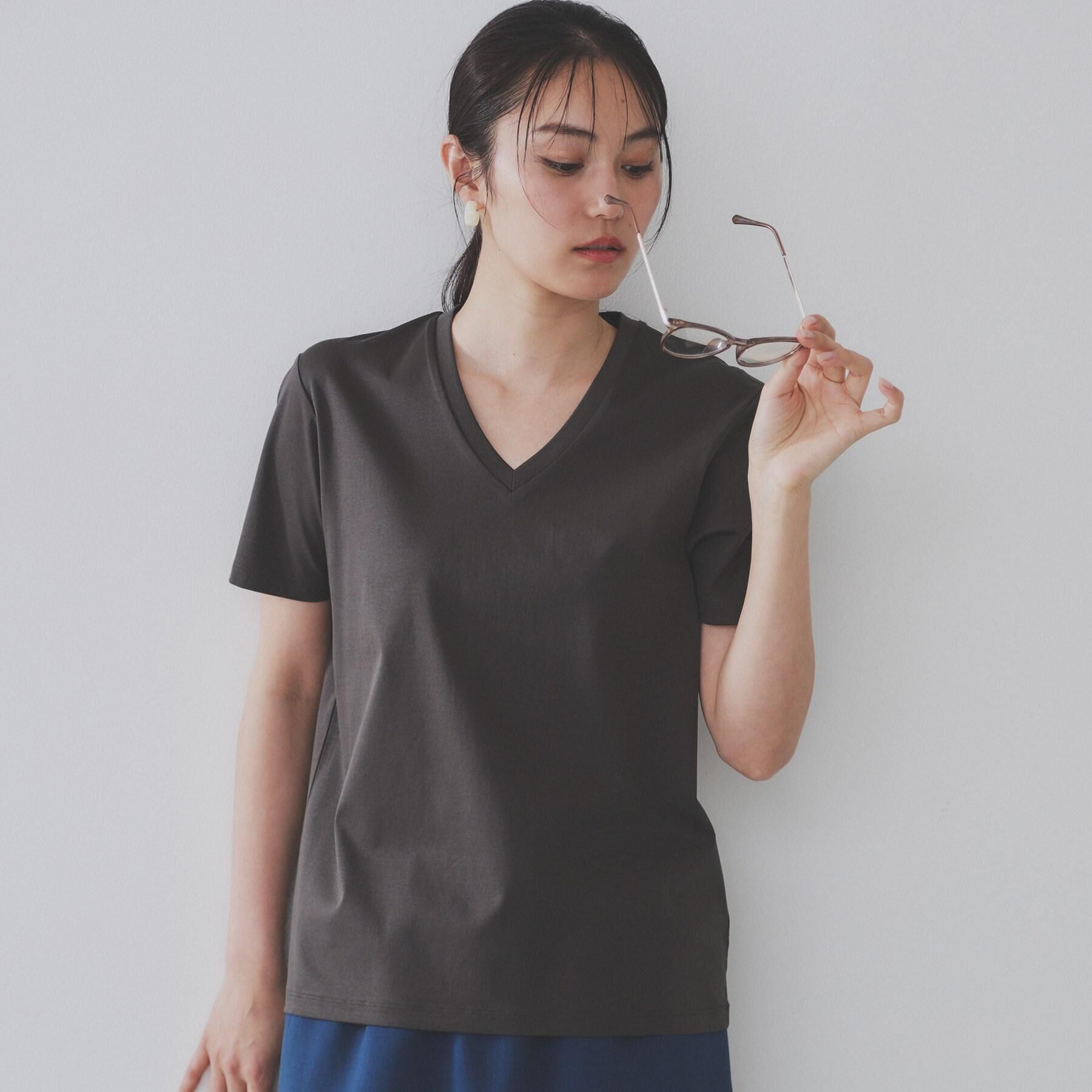 OPAQUE.CLIP「《5色展開/SS-LLサイズ》VネックベーシックTシャツ【接触冷感/洗濯機洗い可】」|Tシャツ・カットソー|