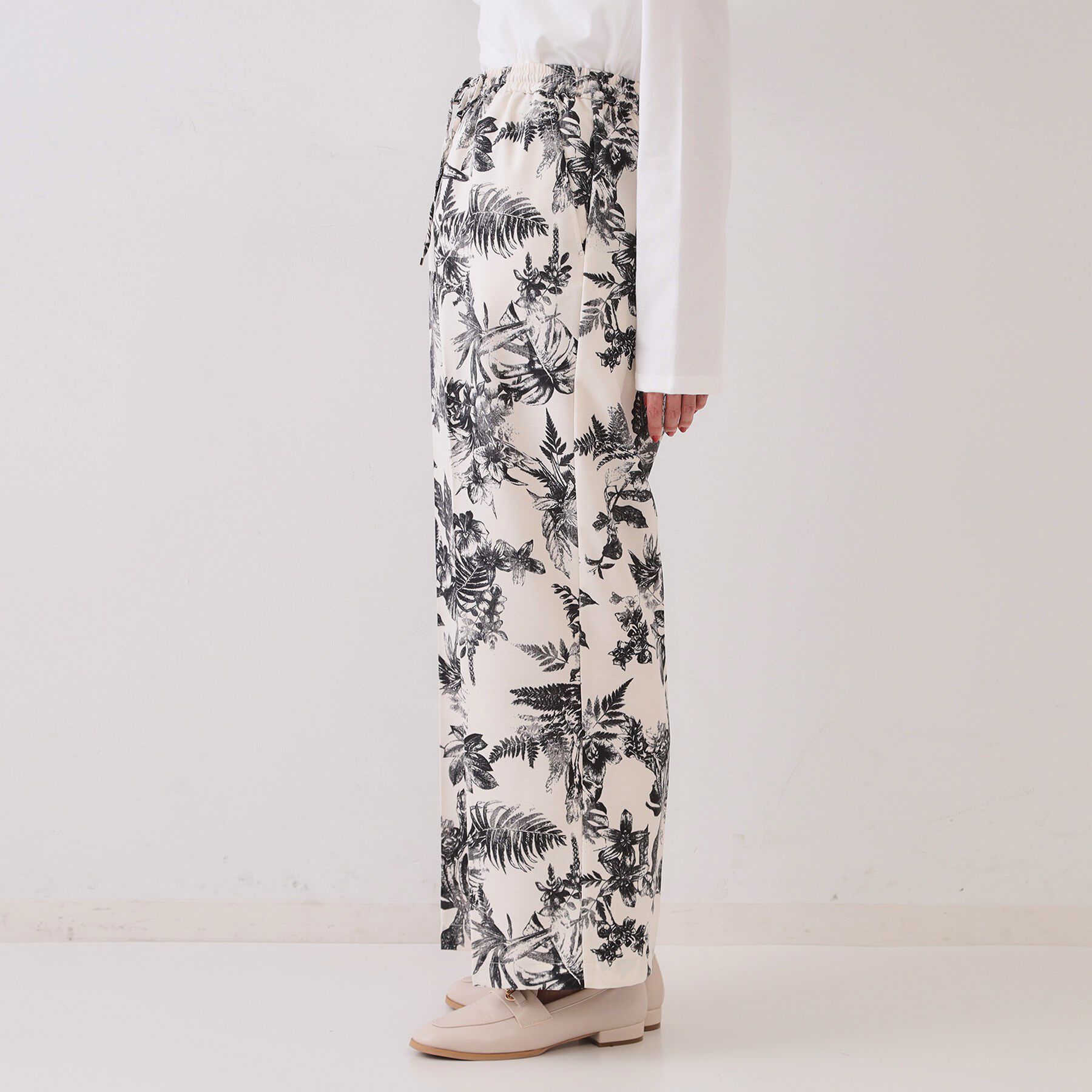 OPAQUE.CLIP「ボタニカルプリントイージーパンツ【洗濯機洗い可】」|その他|