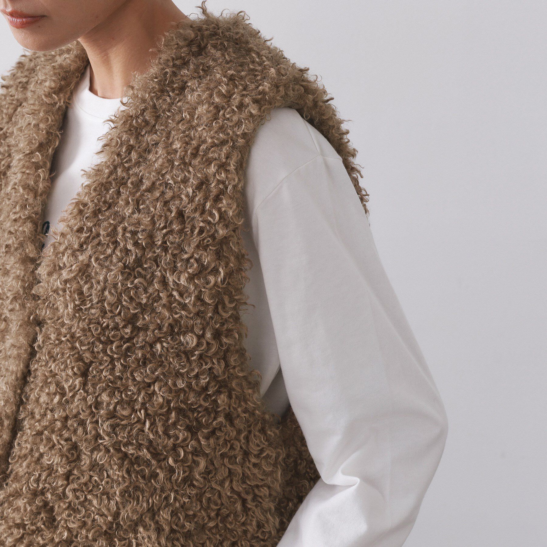 カーリーフェイクファーベスト【洗濯機OK】（OPAQUE.CLIP）｜ルミネの