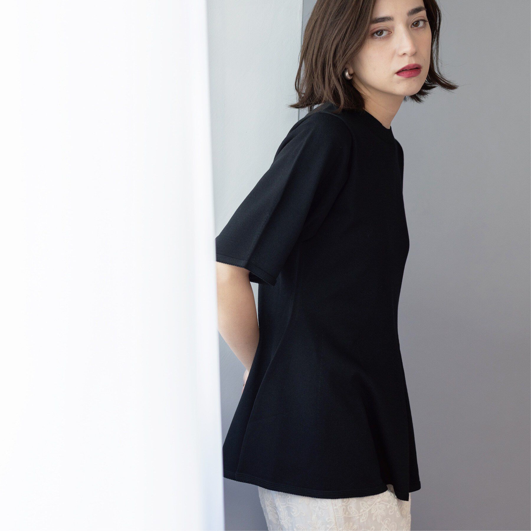 OPAQUE.CLIP「配色ライン ペプラムニット」|ニット・セーター|