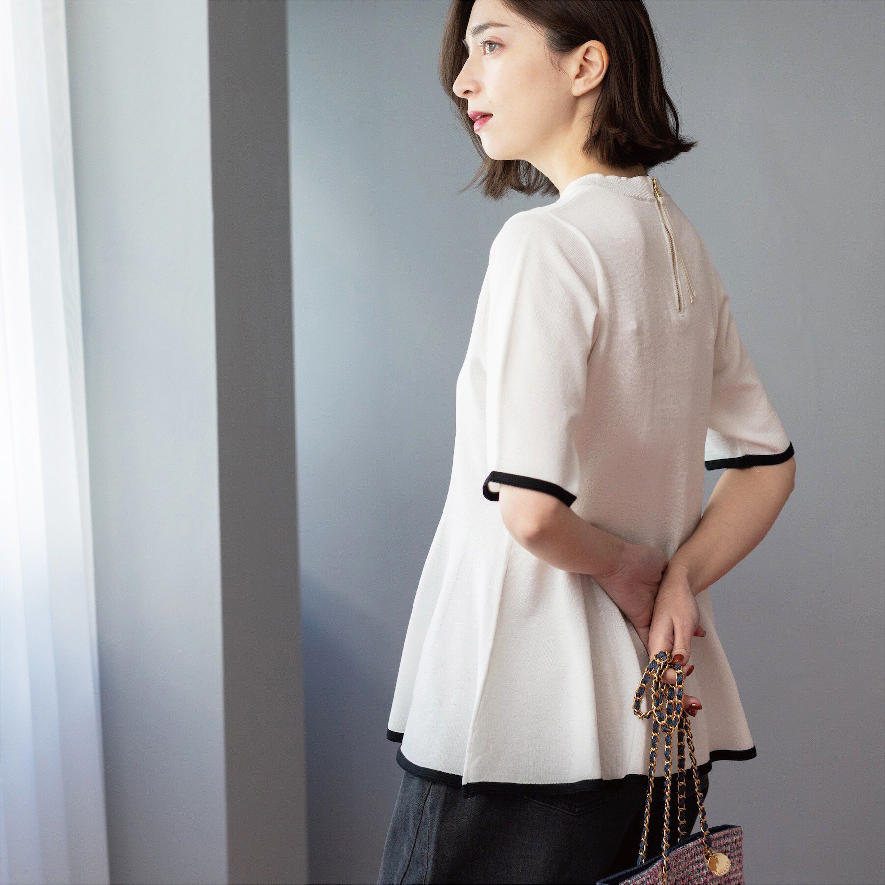 OPAQUE.CLIP「配色ライン ペプラムニット」|ニット・セーター|ホワイト(501)