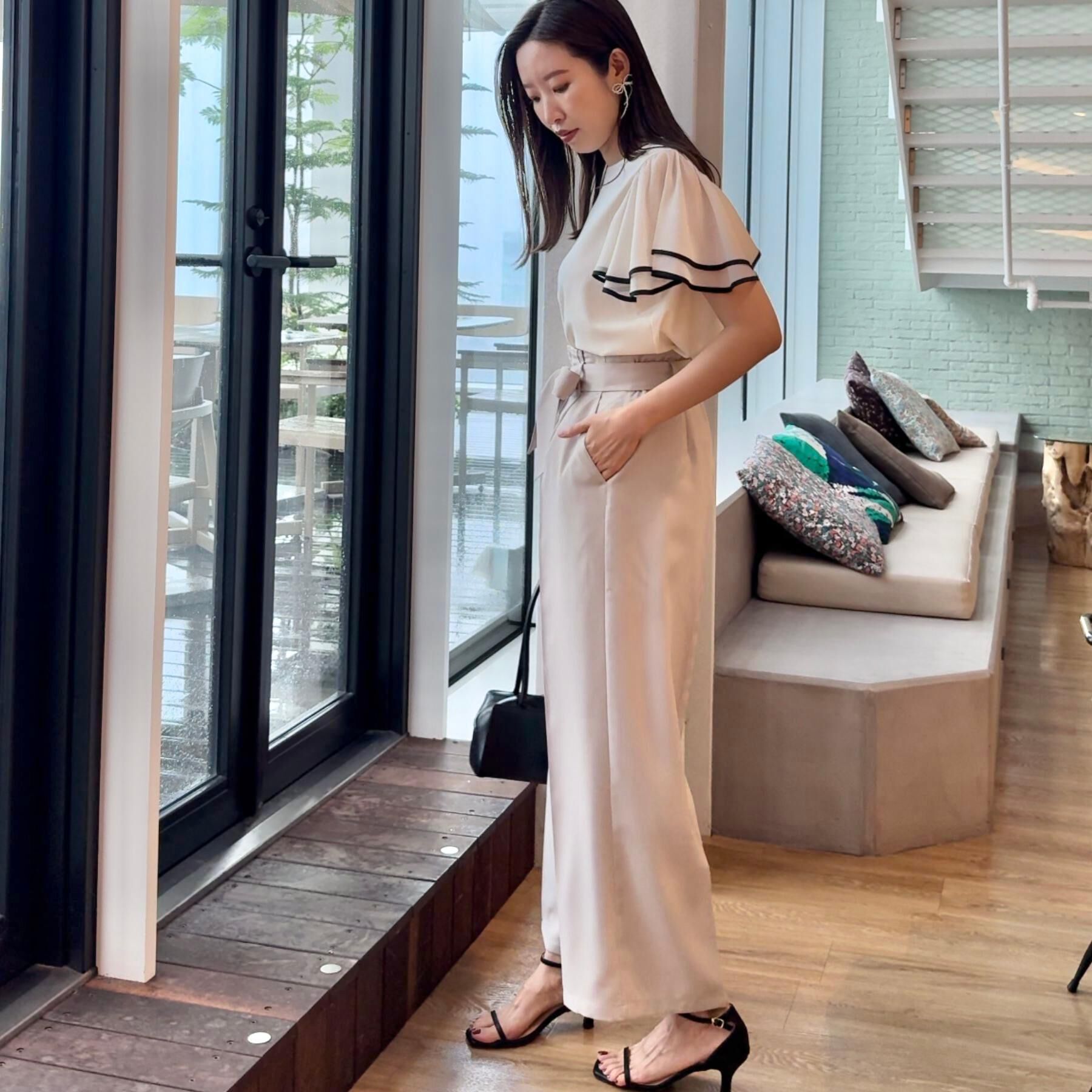 Couture broach「【マシンウォッシャブル・UVケア・接触冷感・二の腕カバー】配色フレアドッキングカットソー」|Tシャツ・カットソー|