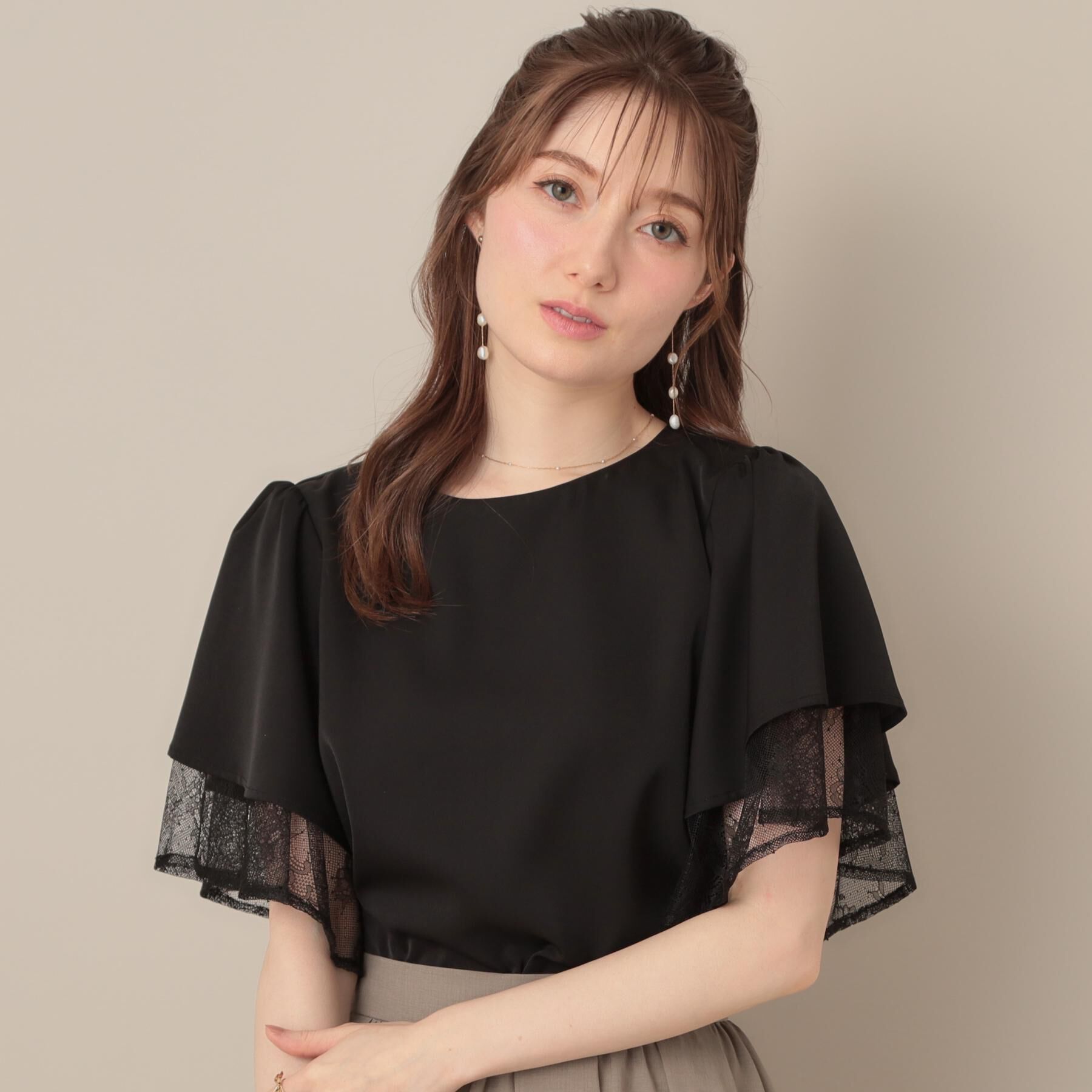 Couture broach「【マシンウォッシャブル・一枚で着映える】レース重ねフレアブラウス」|シャツ・ブラウス|