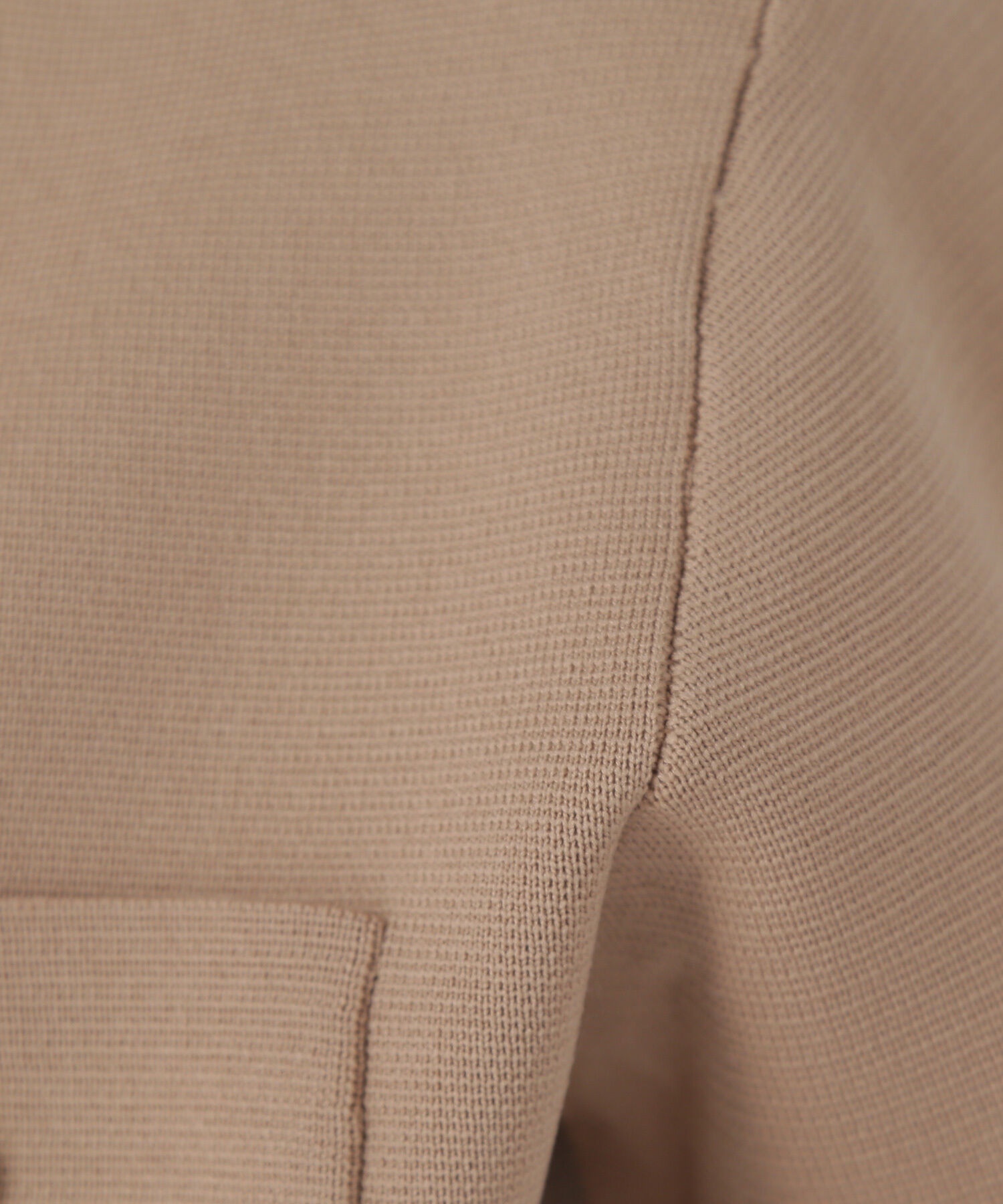  「エンブレムボタンニットジャケット半袖」|ニット・セーター|