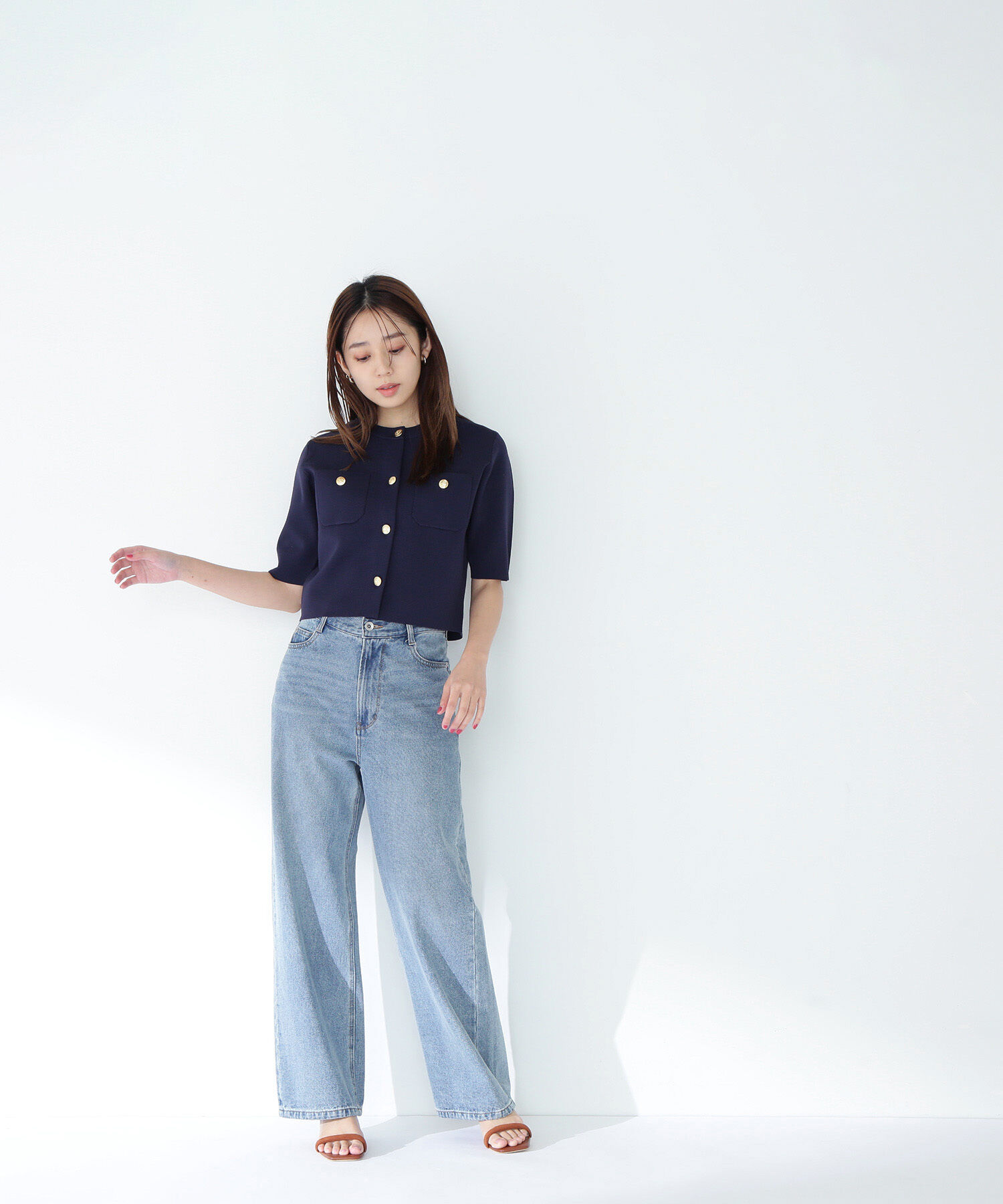  「エンブレムボタンニットジャケット半袖」|ニット・セーター|