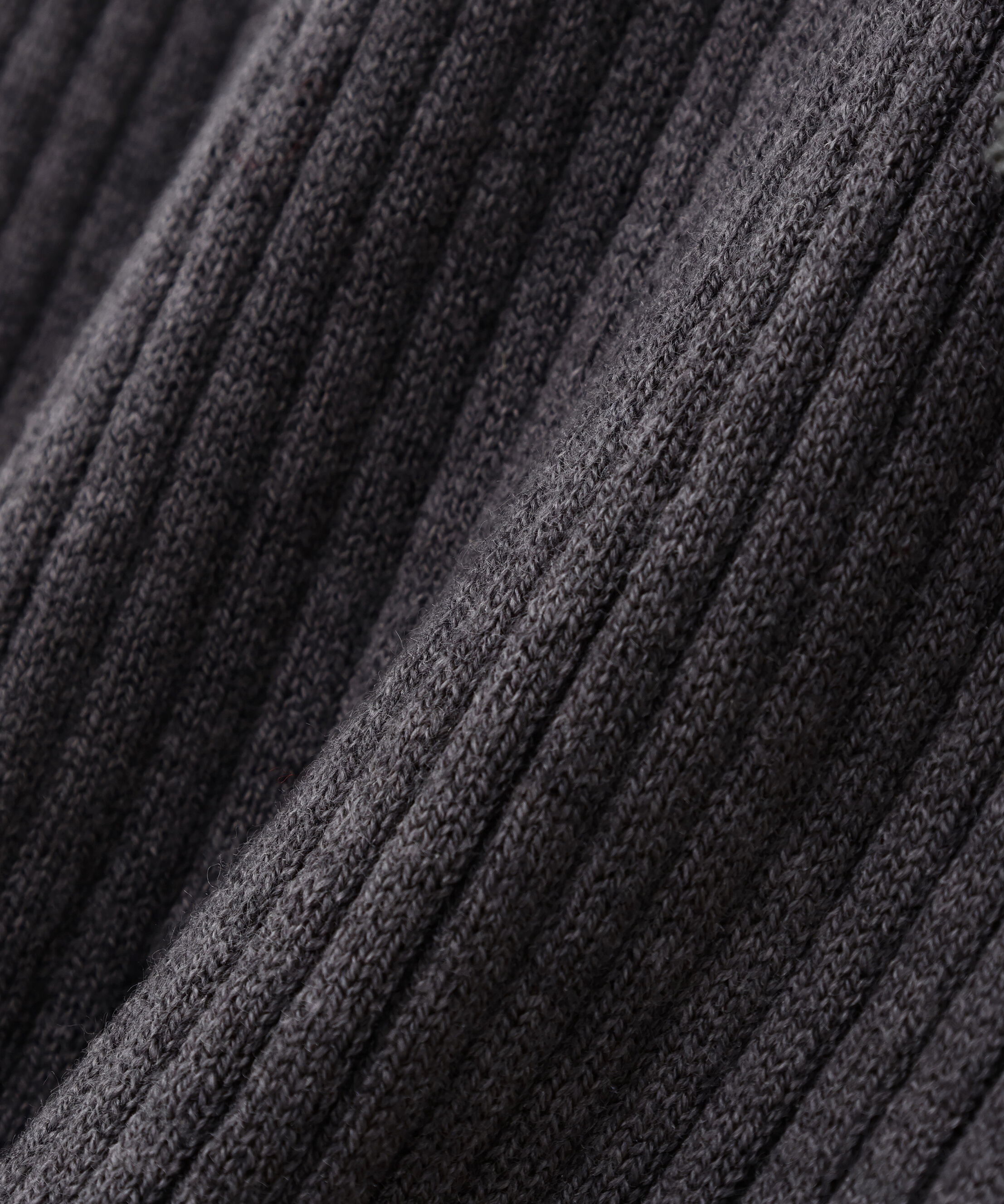  「レーストリムリブニット」|ニット・セーター|