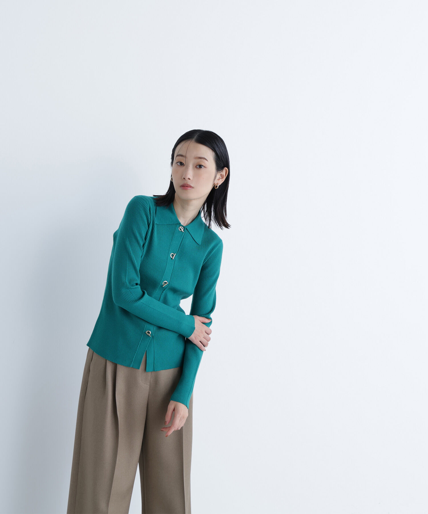  「ハトメボタンポロカラーニット」|ニット・セーター|