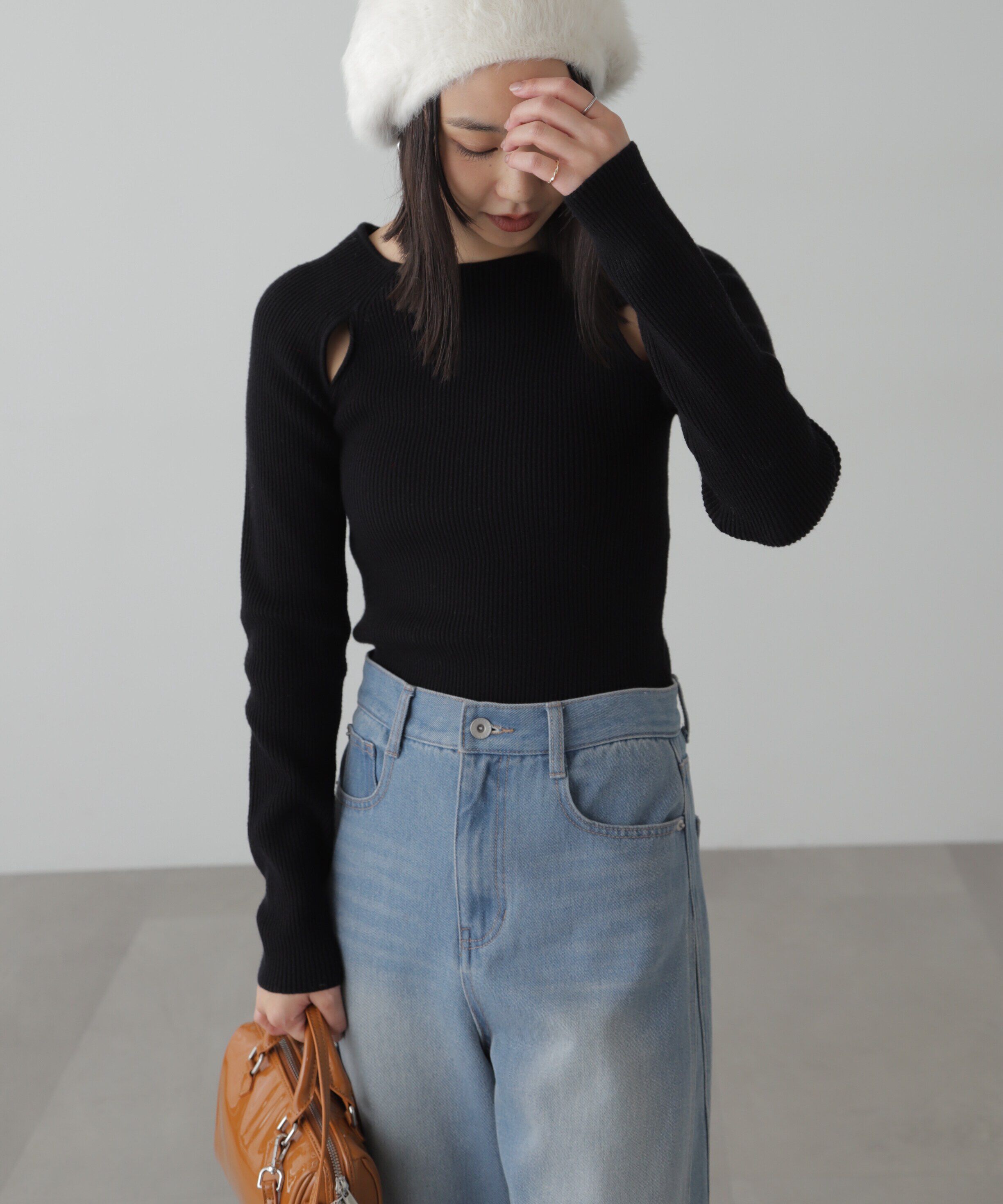  「クルーネックカッティングニット」|ニット・セーター|