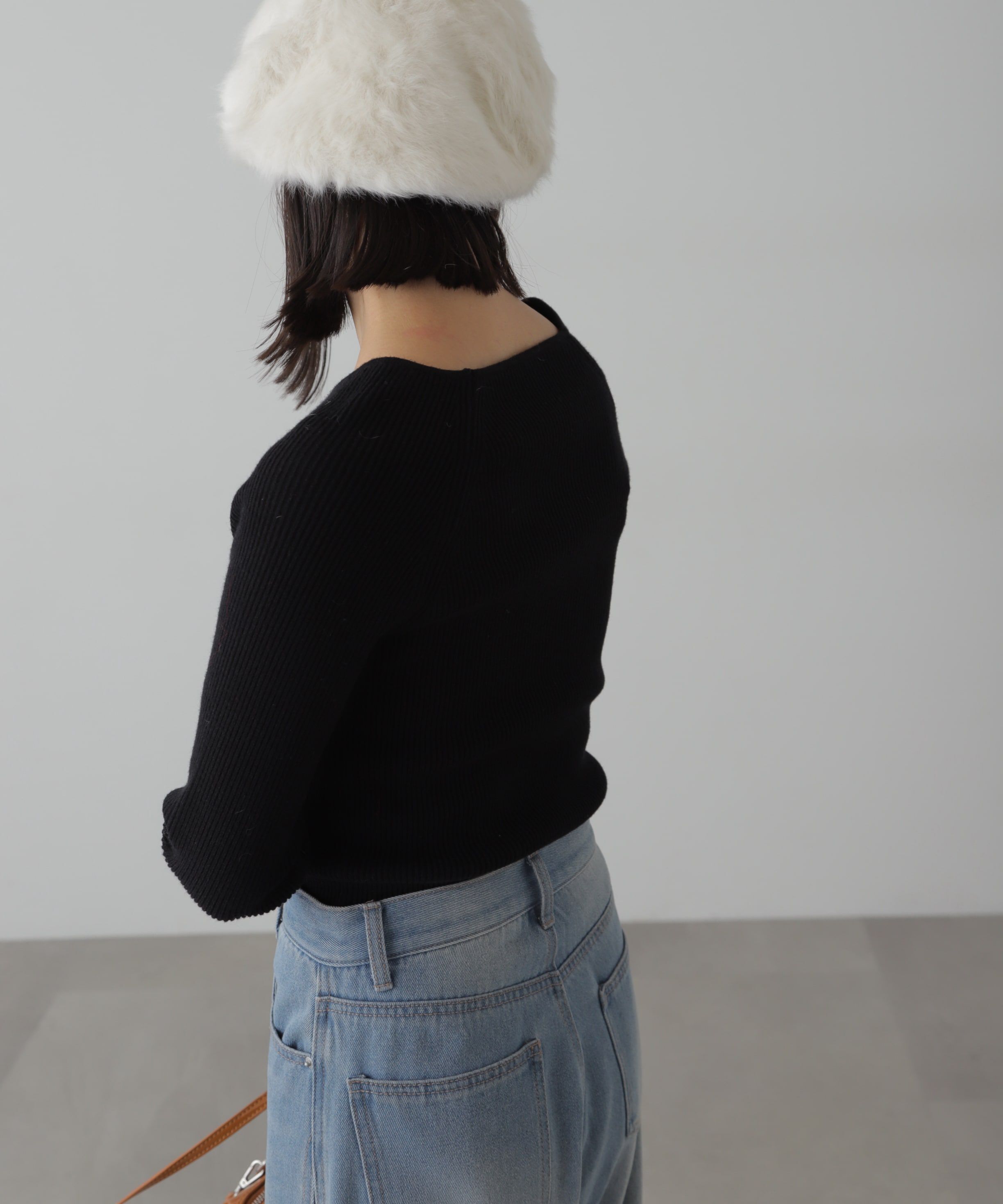  「クルーネックカッティングニット」|ニット・セーター|