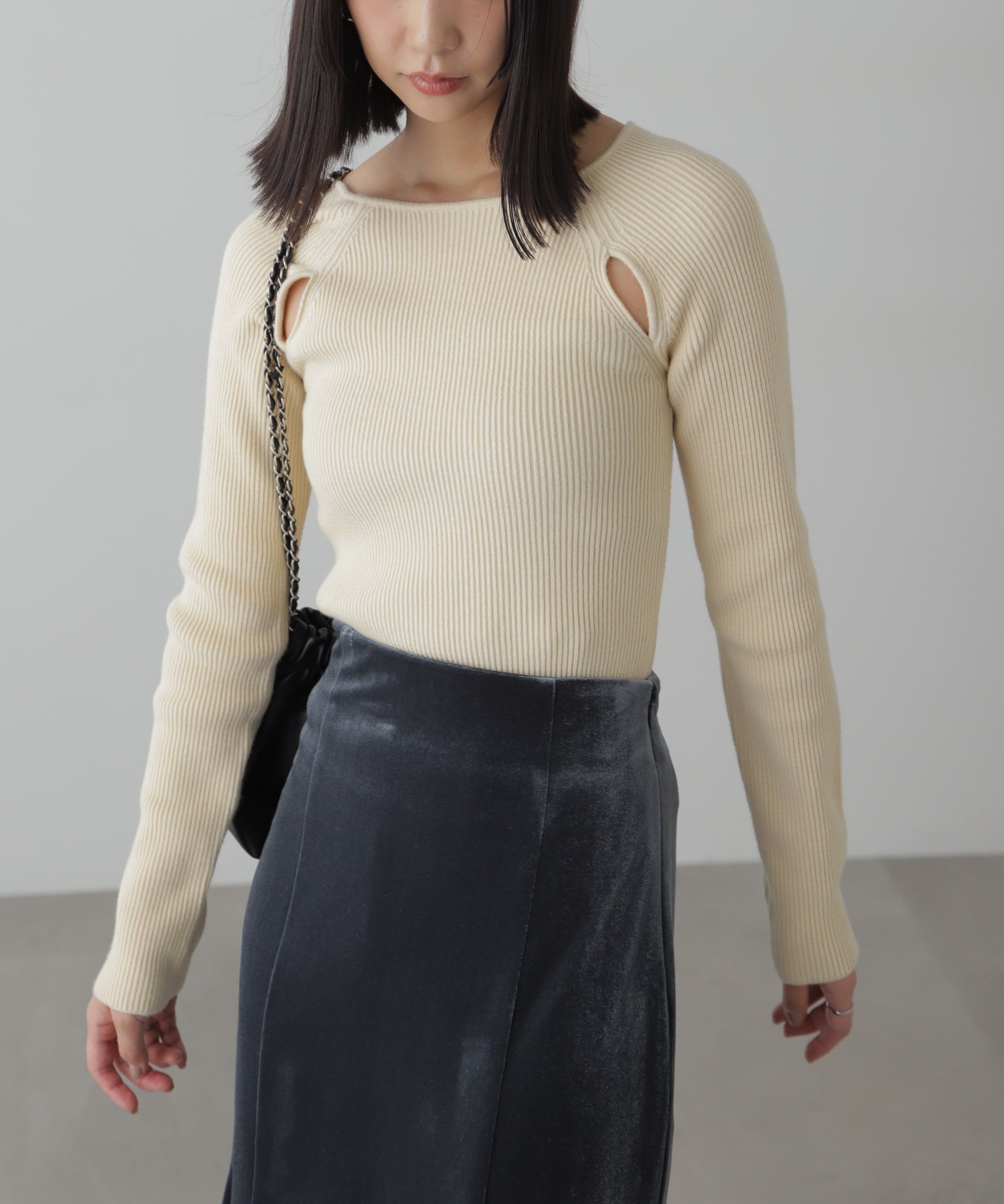  「クルーネックカッティングニット」|ニット・セーター|
