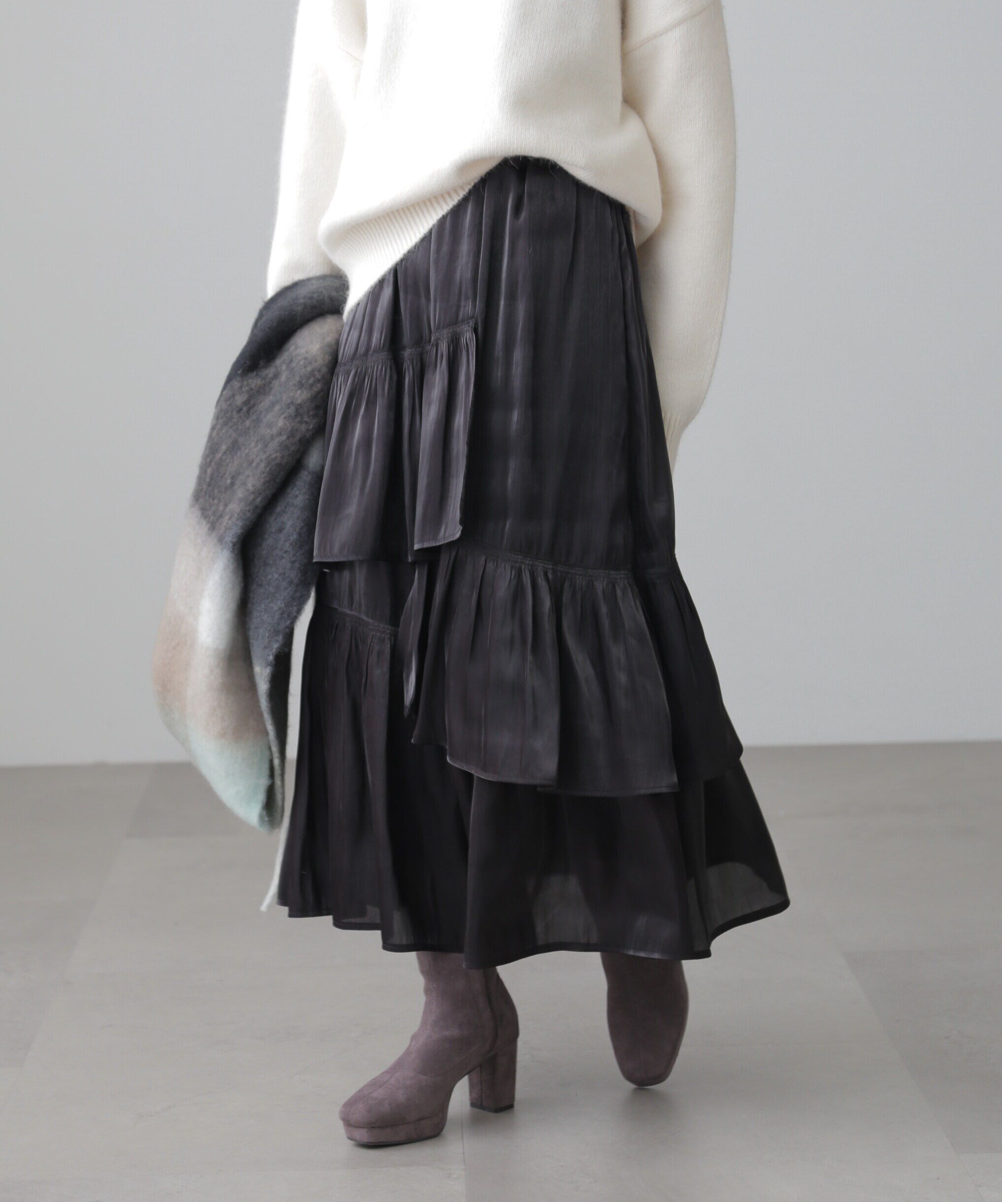  「アシメシャーリングティアードスカート」|スカート|ブラック