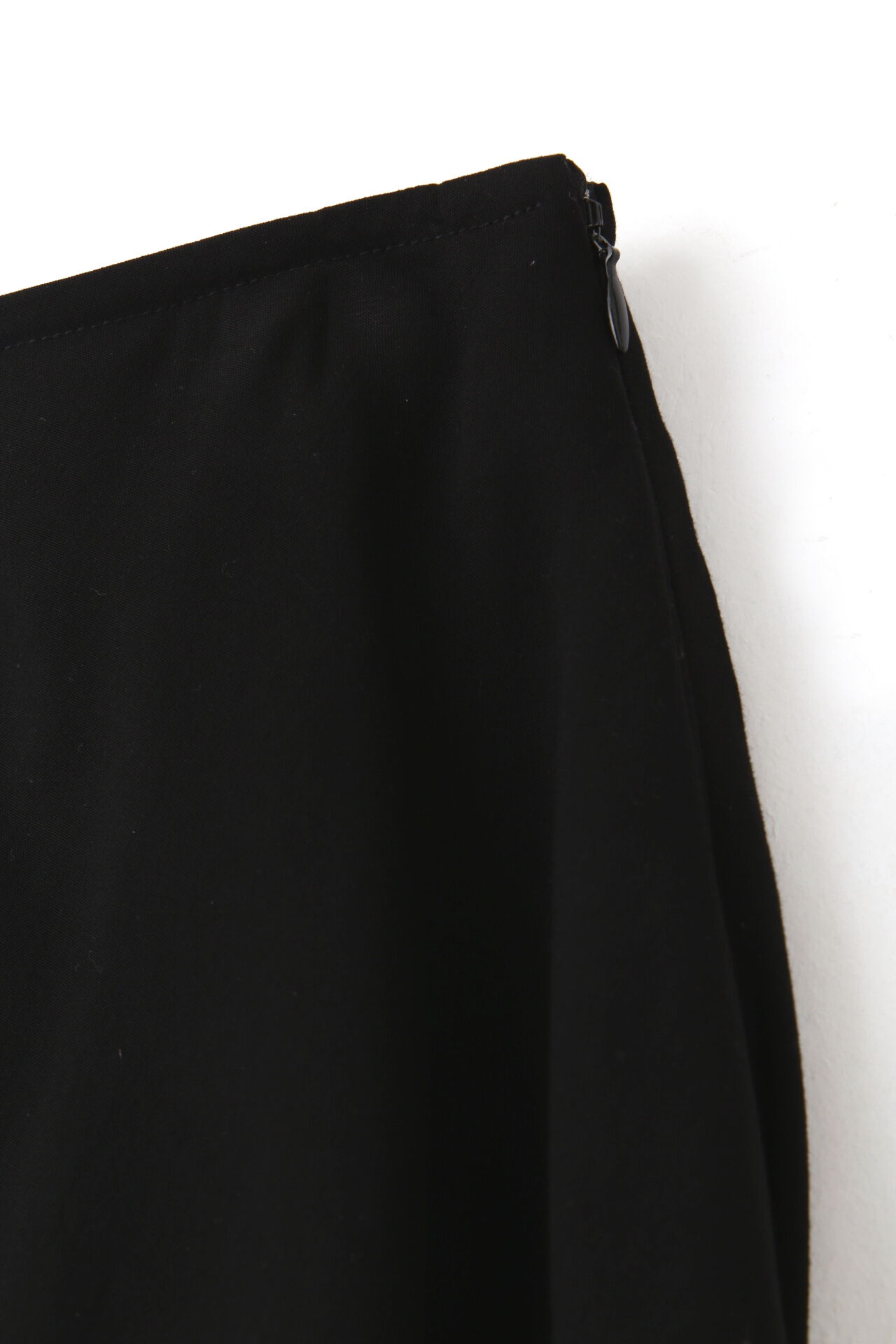 YLEVE 「YLEVE / TENCEL SKIRT」|スカート|